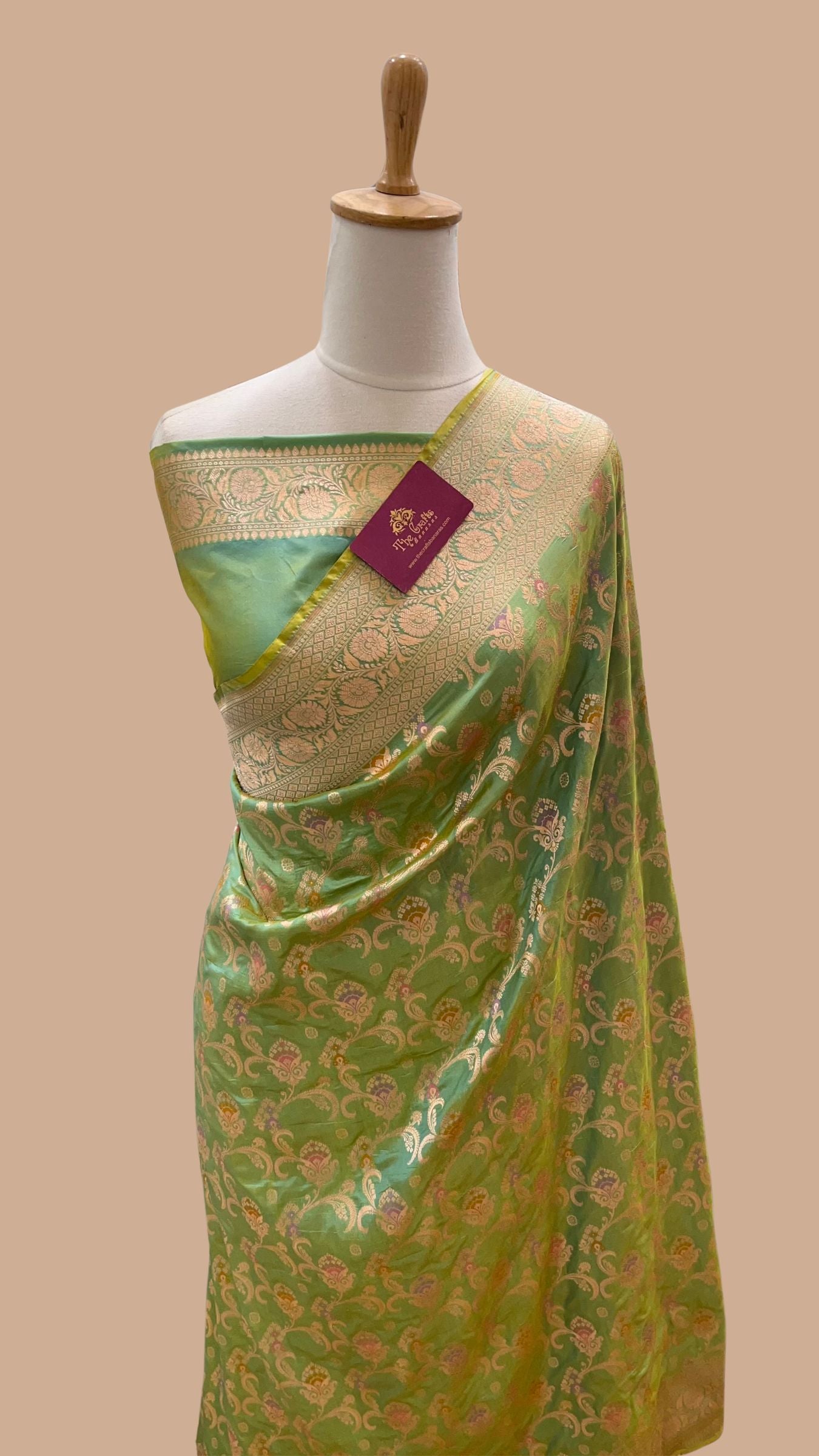Pure Katan Silk Handloom Banarasi Saree - Jaal With Meenakari
