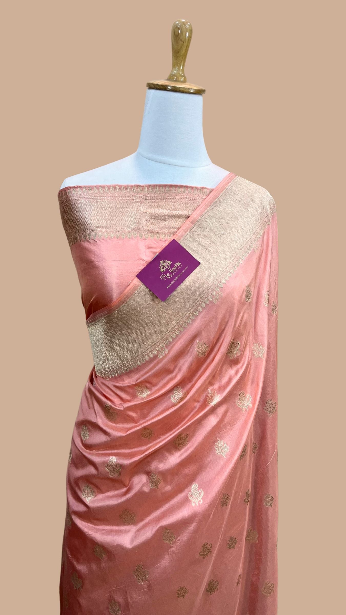 Pure Katan Silk Handloom Banarasi Saree - Jaal work