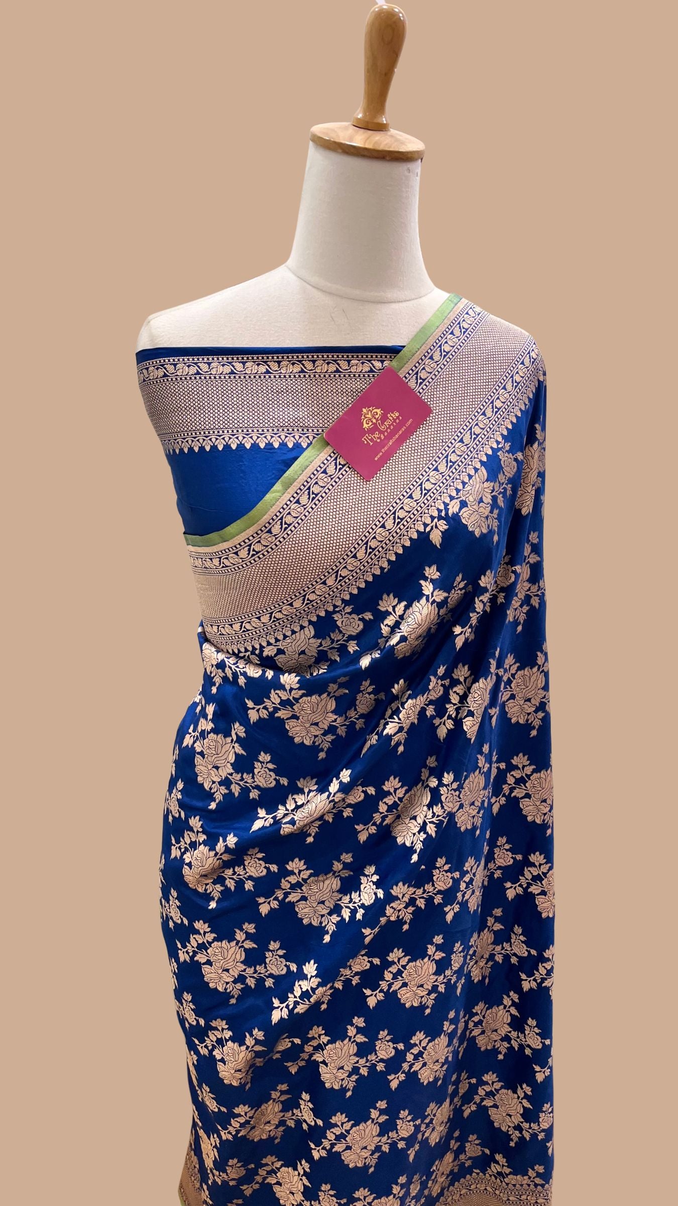 Pure Katan Silk Handloom Banarasi Saree - Jaal work