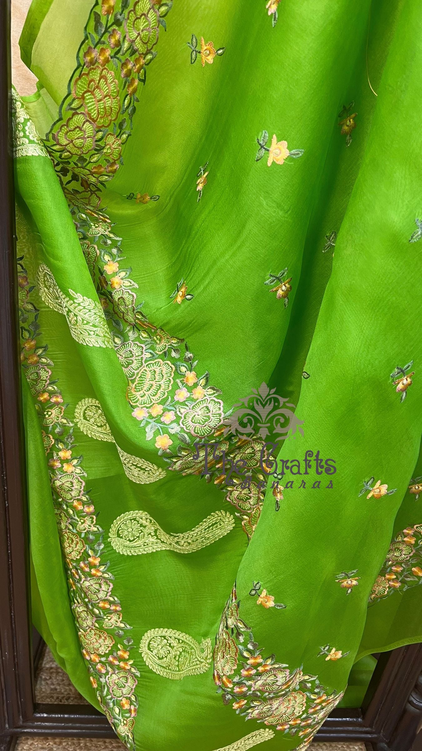 Pure Organza Silk Chikankari Handloom Banarasi Saree