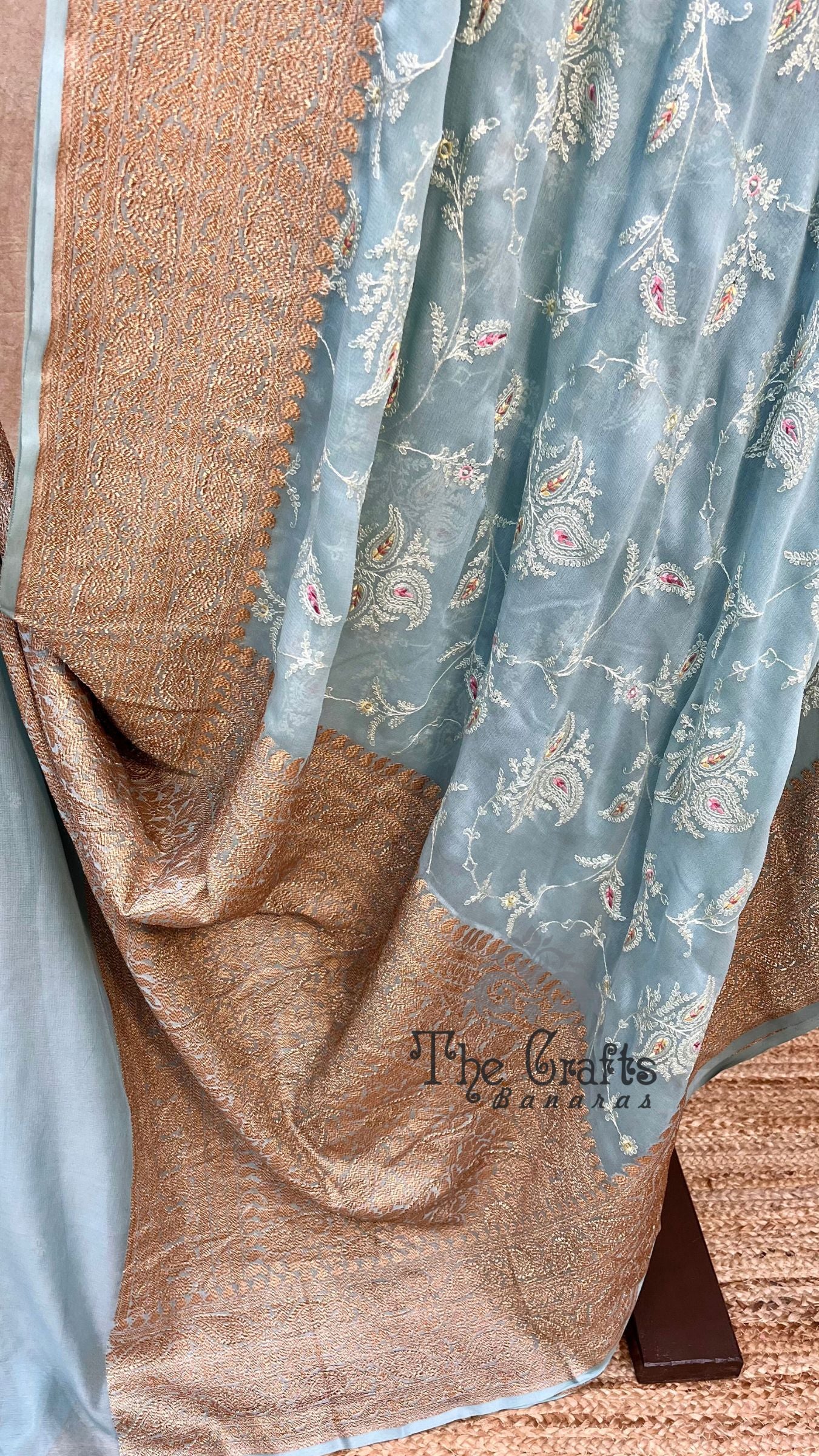 Pure Georgette Handloom Banarasi Saree - With Chikankari All Over