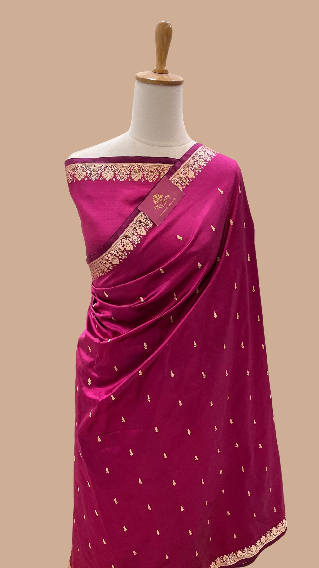 Pure Katan Silk Handloom Banarasi Saree - Resham Chunri Buti