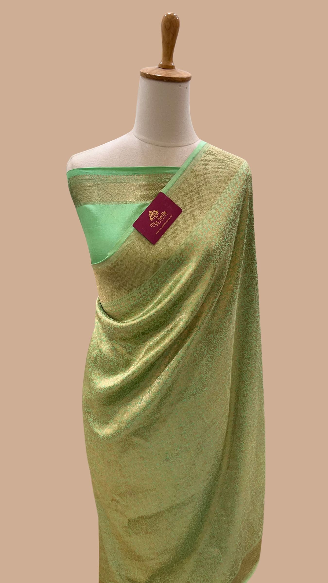 Pure Katan Silk Handloom Banarasi Saree - Tanchui Brocade