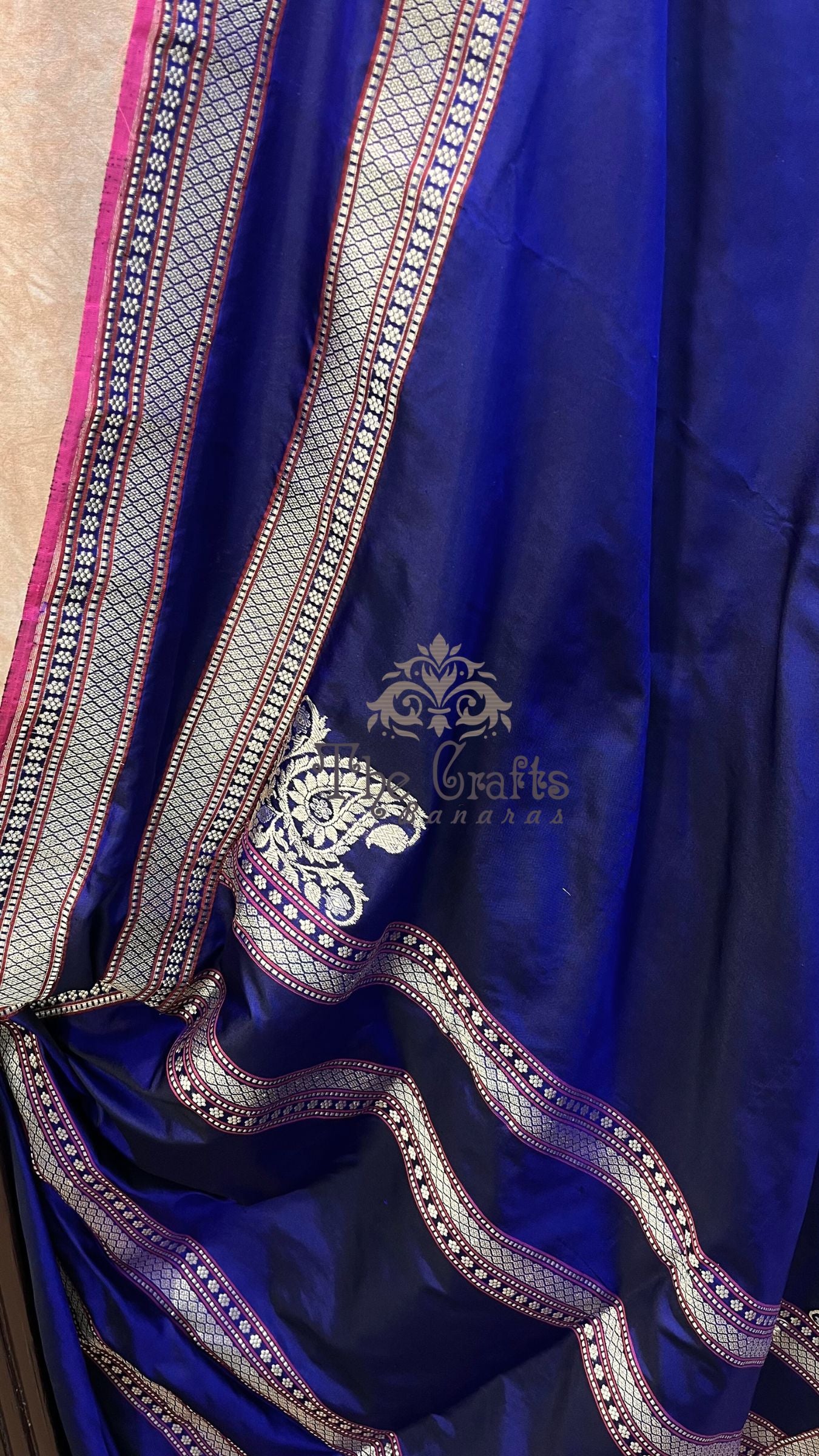 Pure Katan Silk Handloom Banarasi Saree - with kadhua zari work