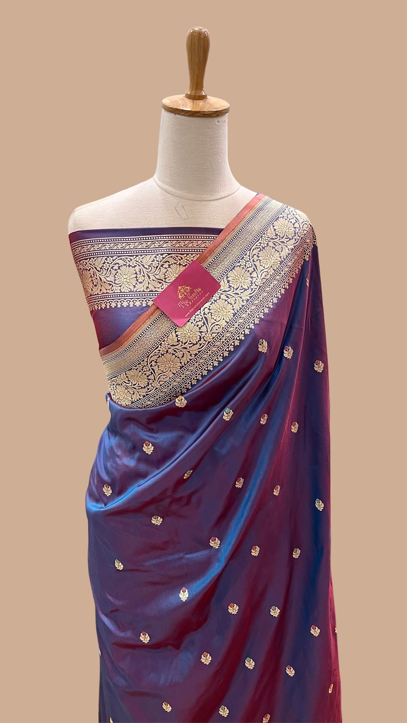 Pure Katan Silk Handloom Banarasi Saree - with kadhua zari work