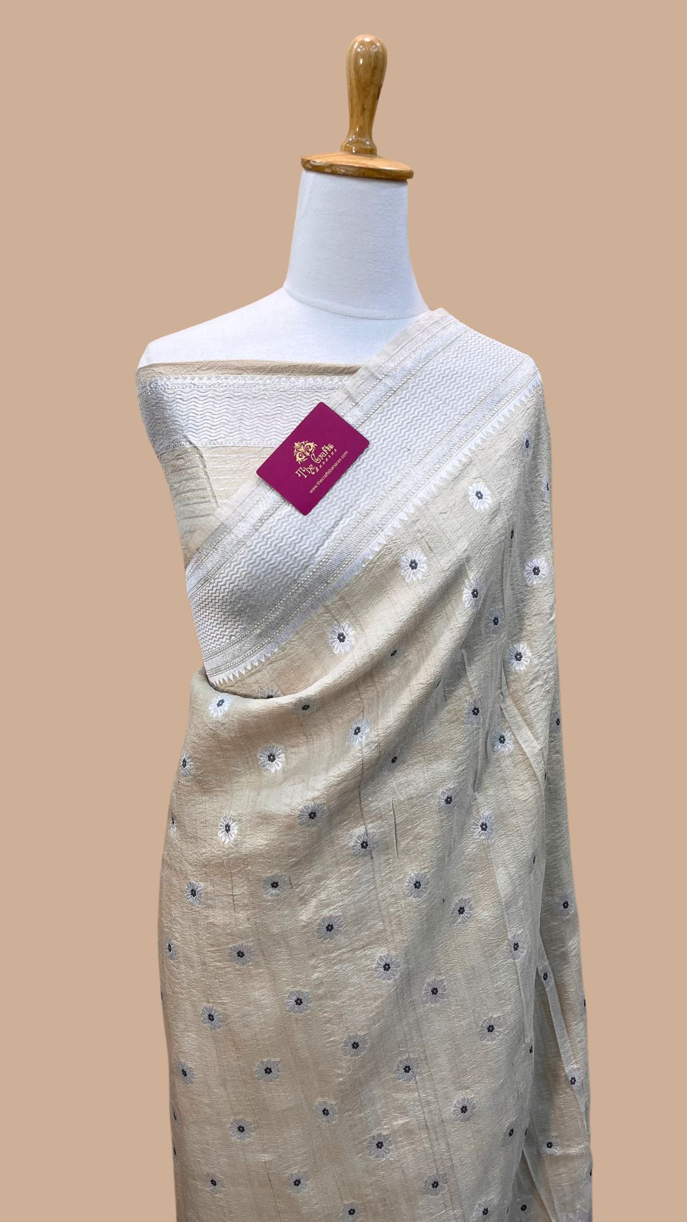 Tussar Georgette Handloom Banarasi Saree - Meenakari