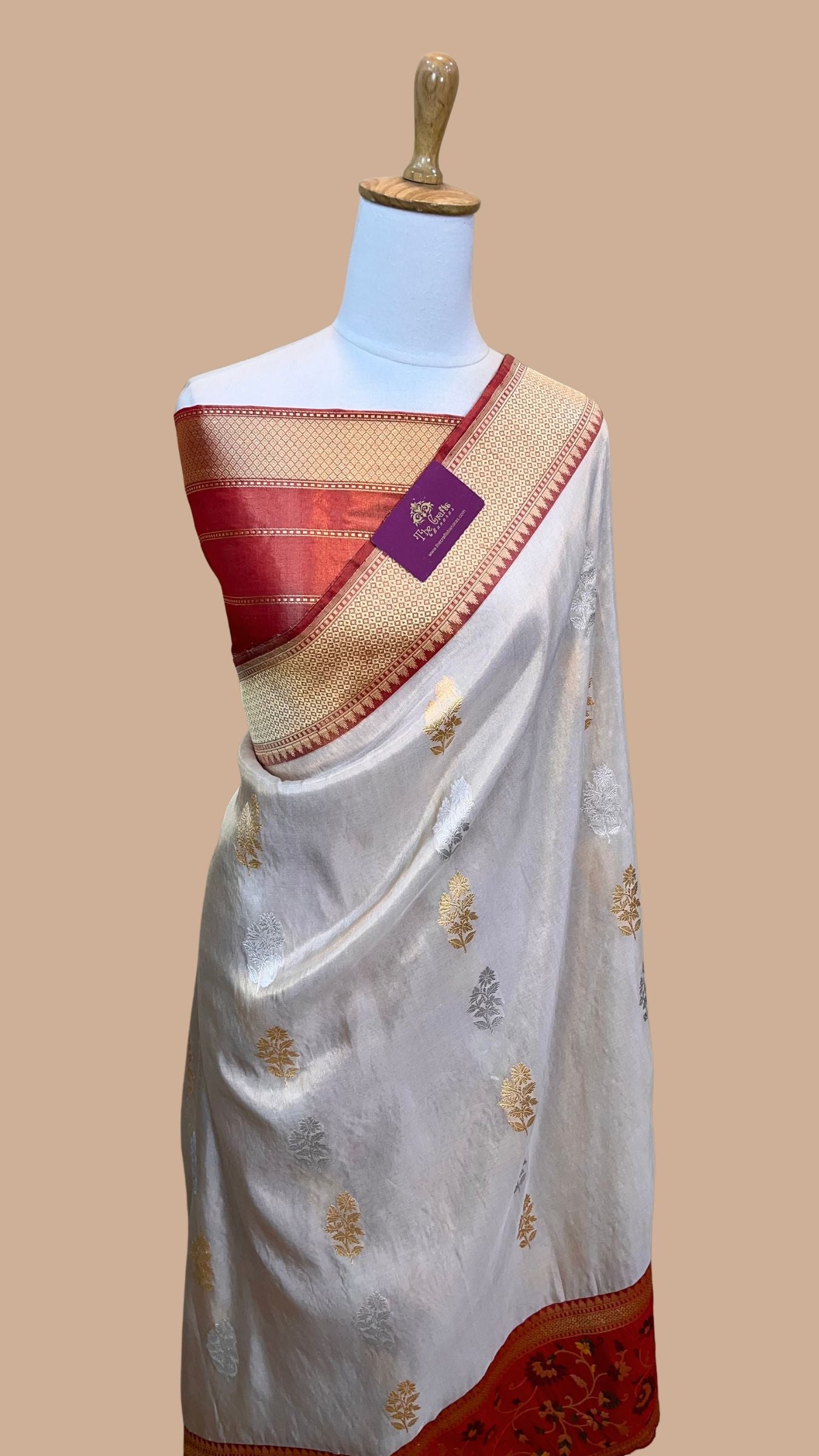 Pure Tissue Silk Handloom Banarasi Saree - with kadhua sona rupa motifs