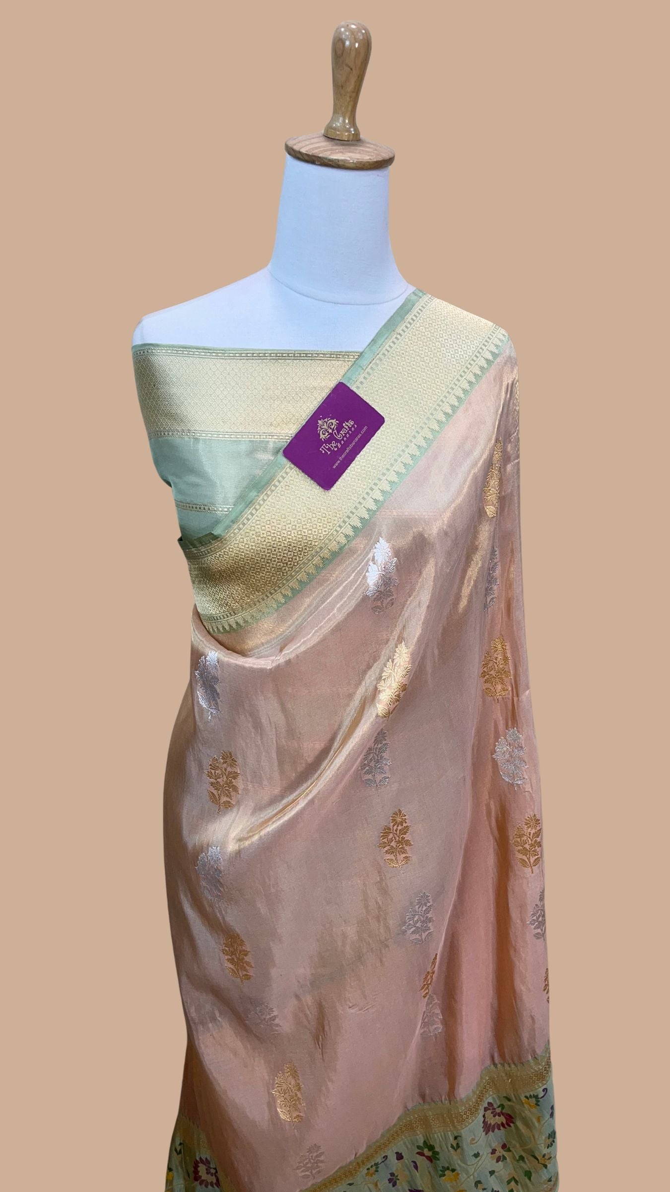Pure Tissue Silk Handloom Banarasi Saree - with kadhua sona rupa motifs