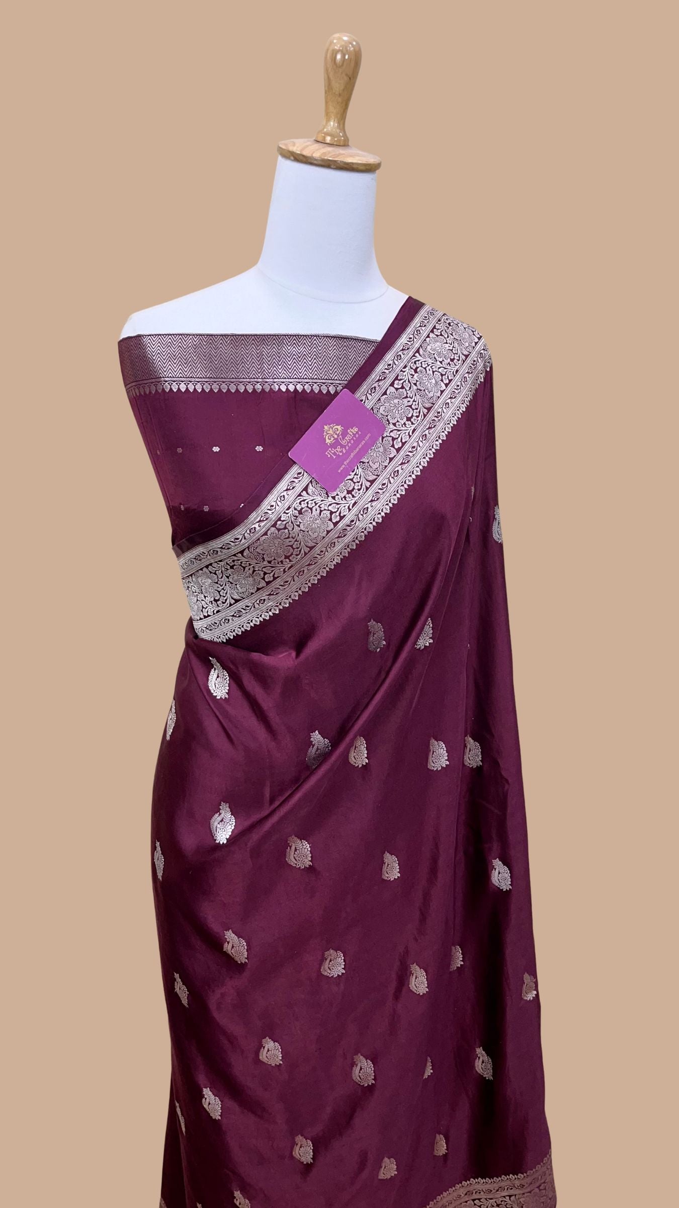 Pure Mashru Silk Handloom Banarasi Saree - with kadhua border buti