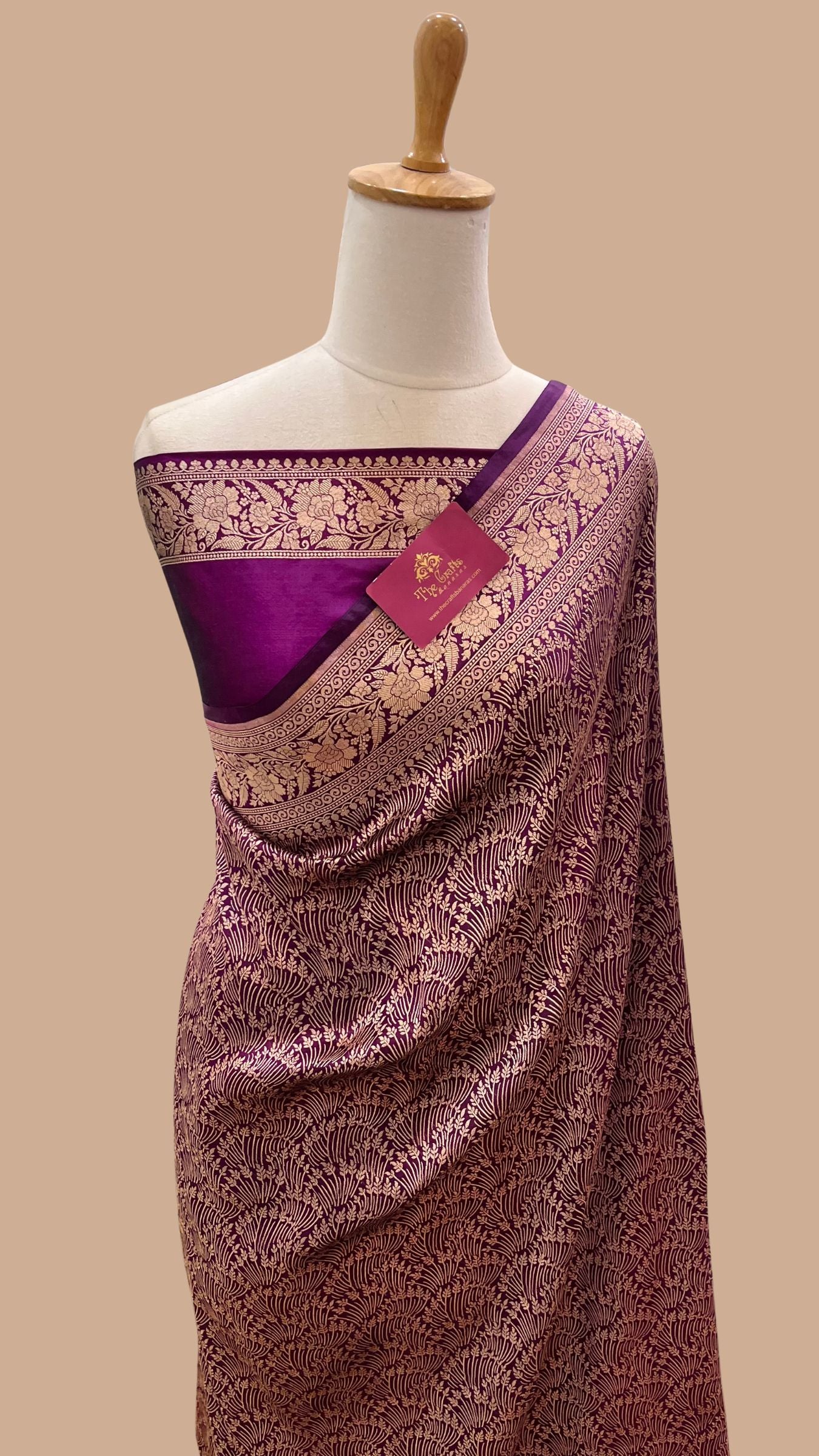 Pure Katan Silk Handloom Banarasi Saree - Tanchui Brocade