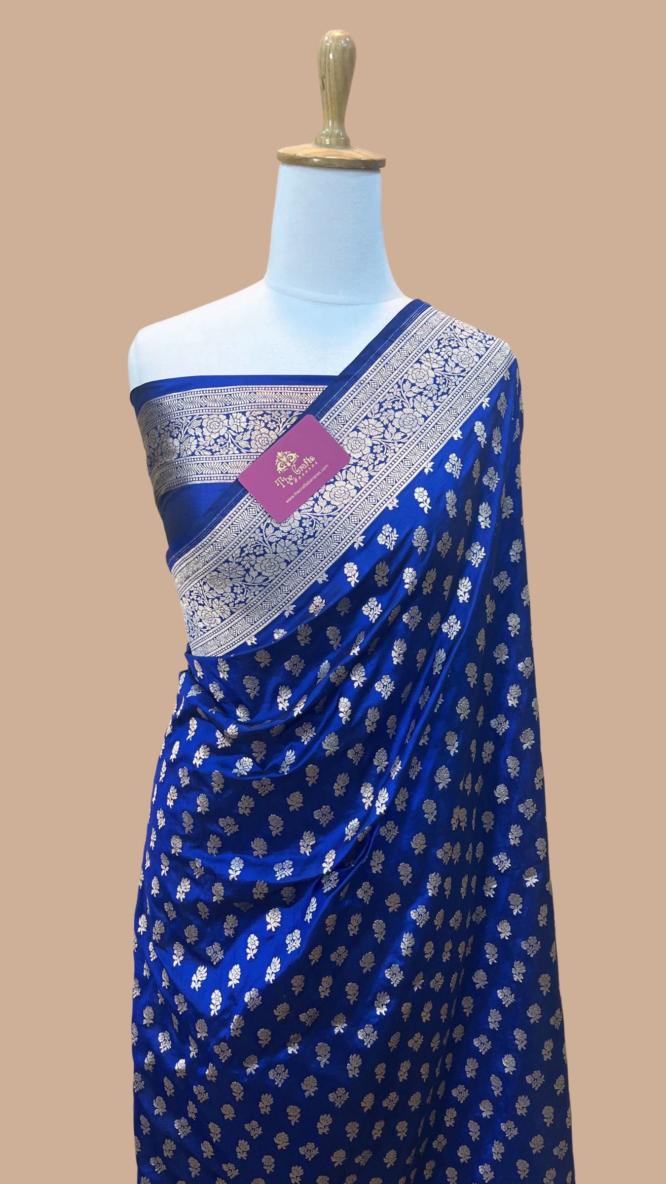 Pure Katan Silk Handloom Banarasi Saree - Jaal work