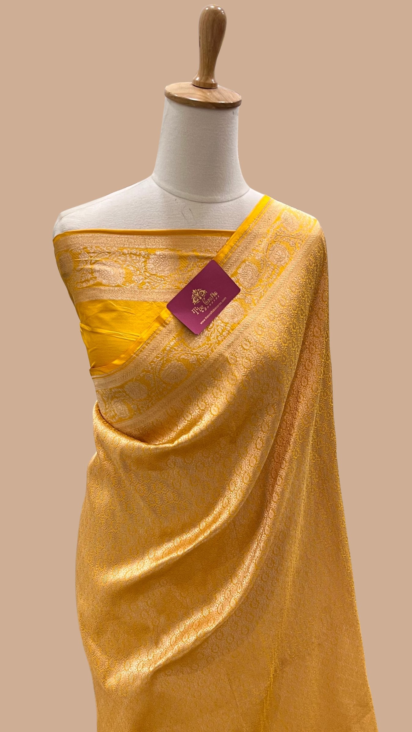 Pure Katan Silk Handloom Banarasi Saree - Tanchui Brocade