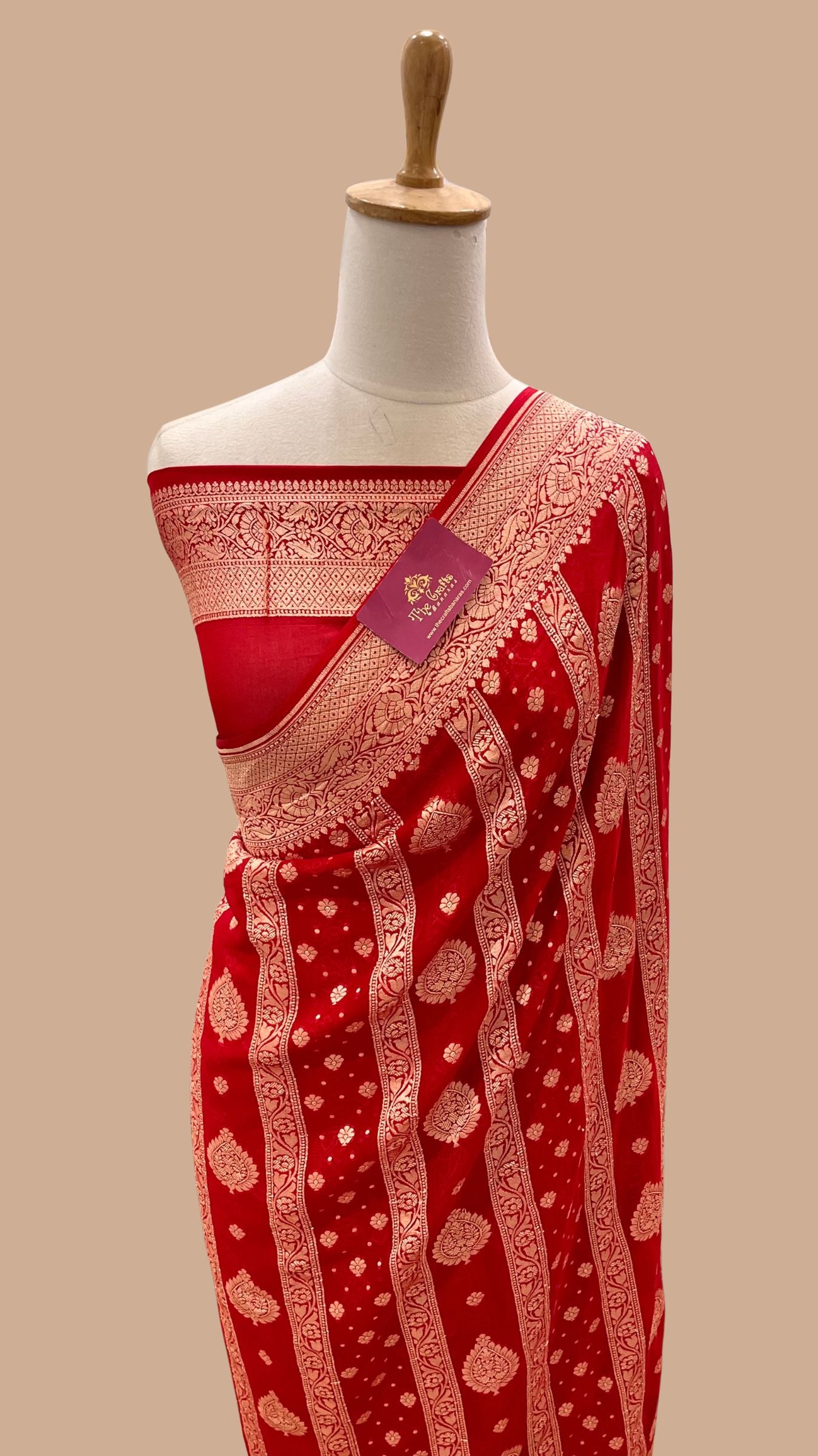 Pure Khaddi Georgette Handloom Banarasi Saree - Gold Zari