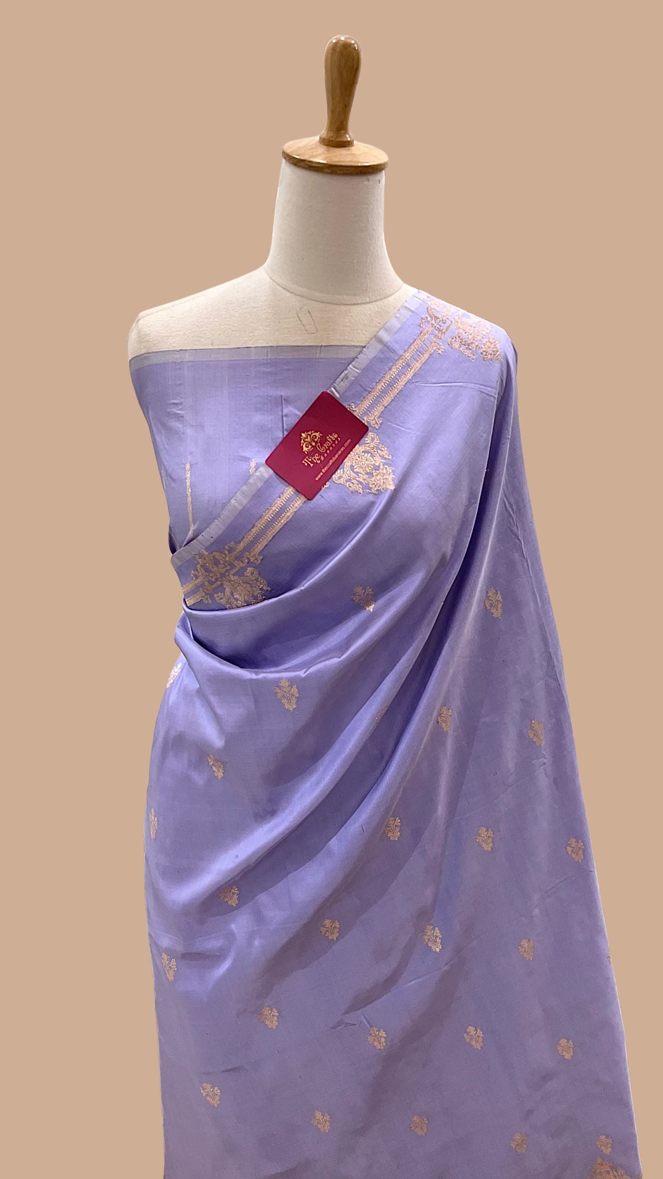 Pure Katan Silk Handloom Banarasi Saree - Kadhua Motifs