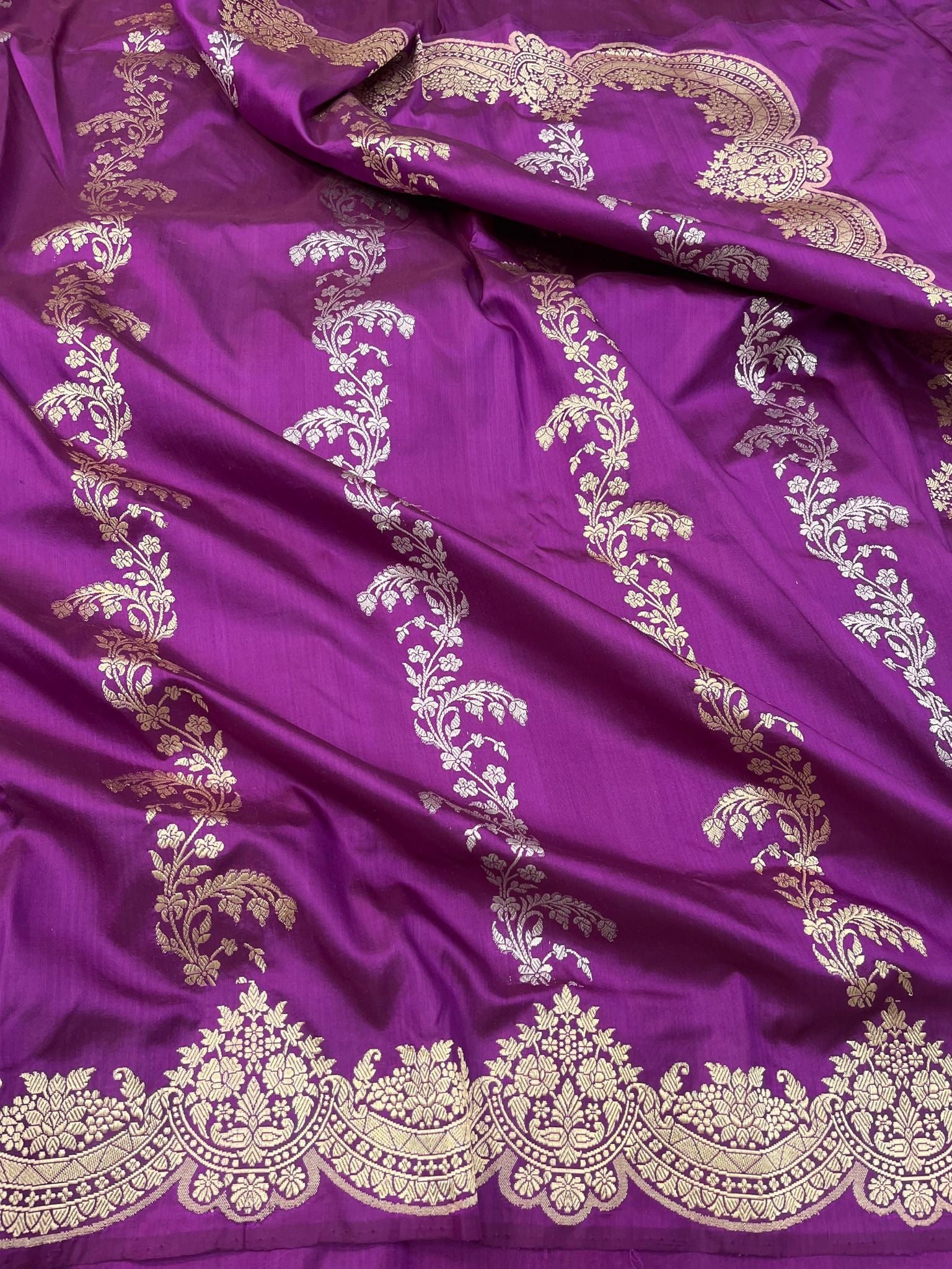 Pure Katan Silk Handloom Banarasi Saree - Sona roopa with kadhua work