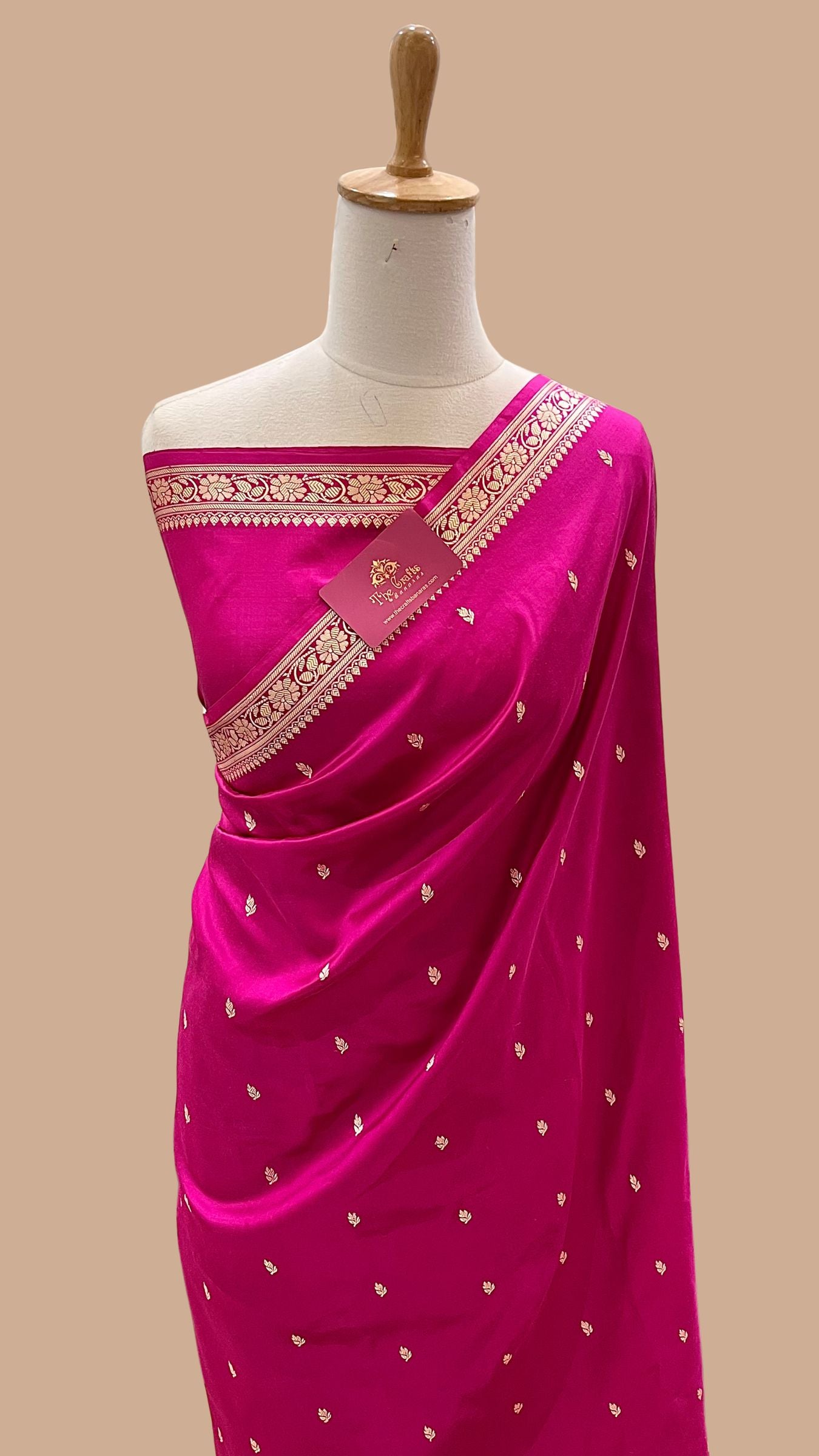 Pure Katan Silk Handloom Banarasi Saree - Resham Chunri Buti