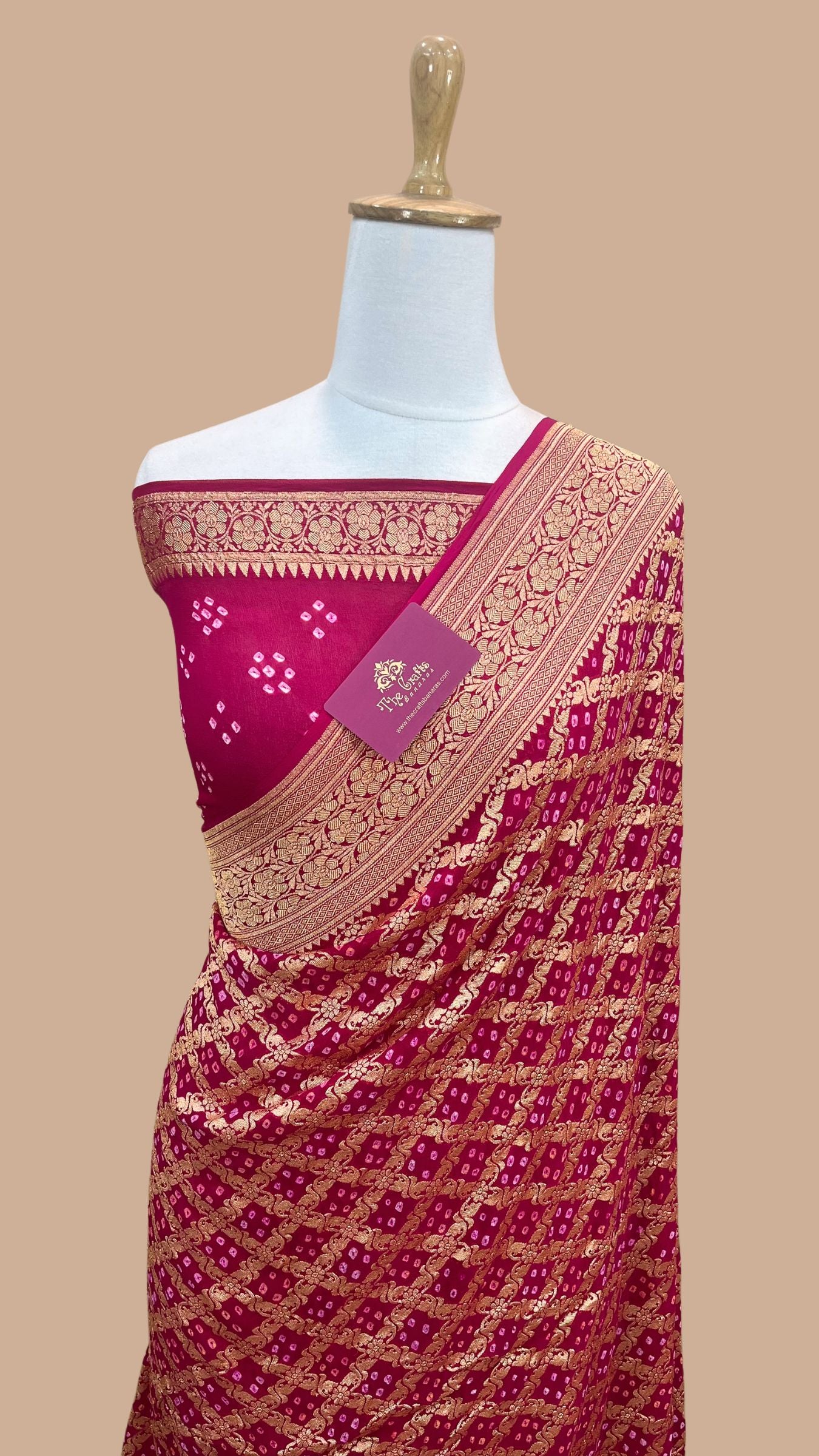 Pure Georgette Banarasi Handloom Bandhej Saree