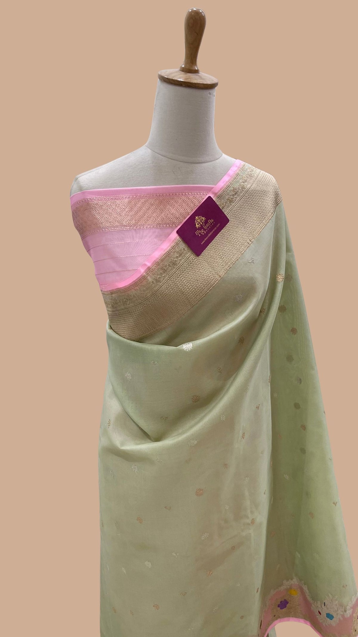 Pure Kora Silk Handloom Banarasi Saree - Kadhua Sona Rupa Buti with Meenakari Border