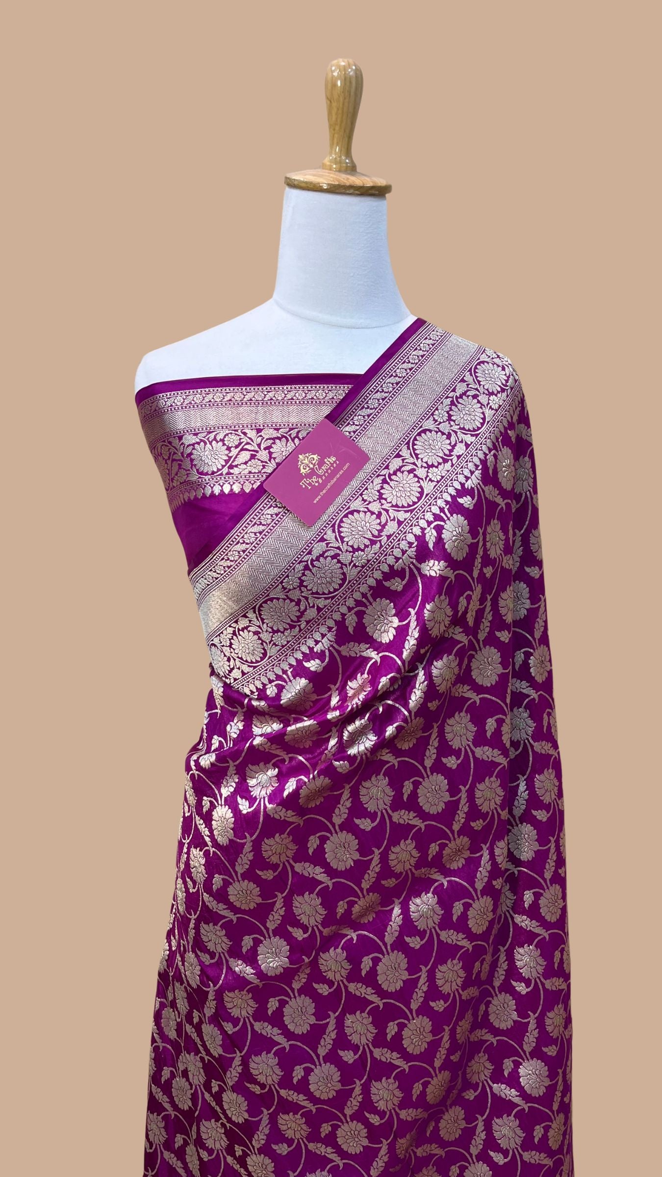 Pure Katan Silk Handloom Banarasi Saree - Jaal work