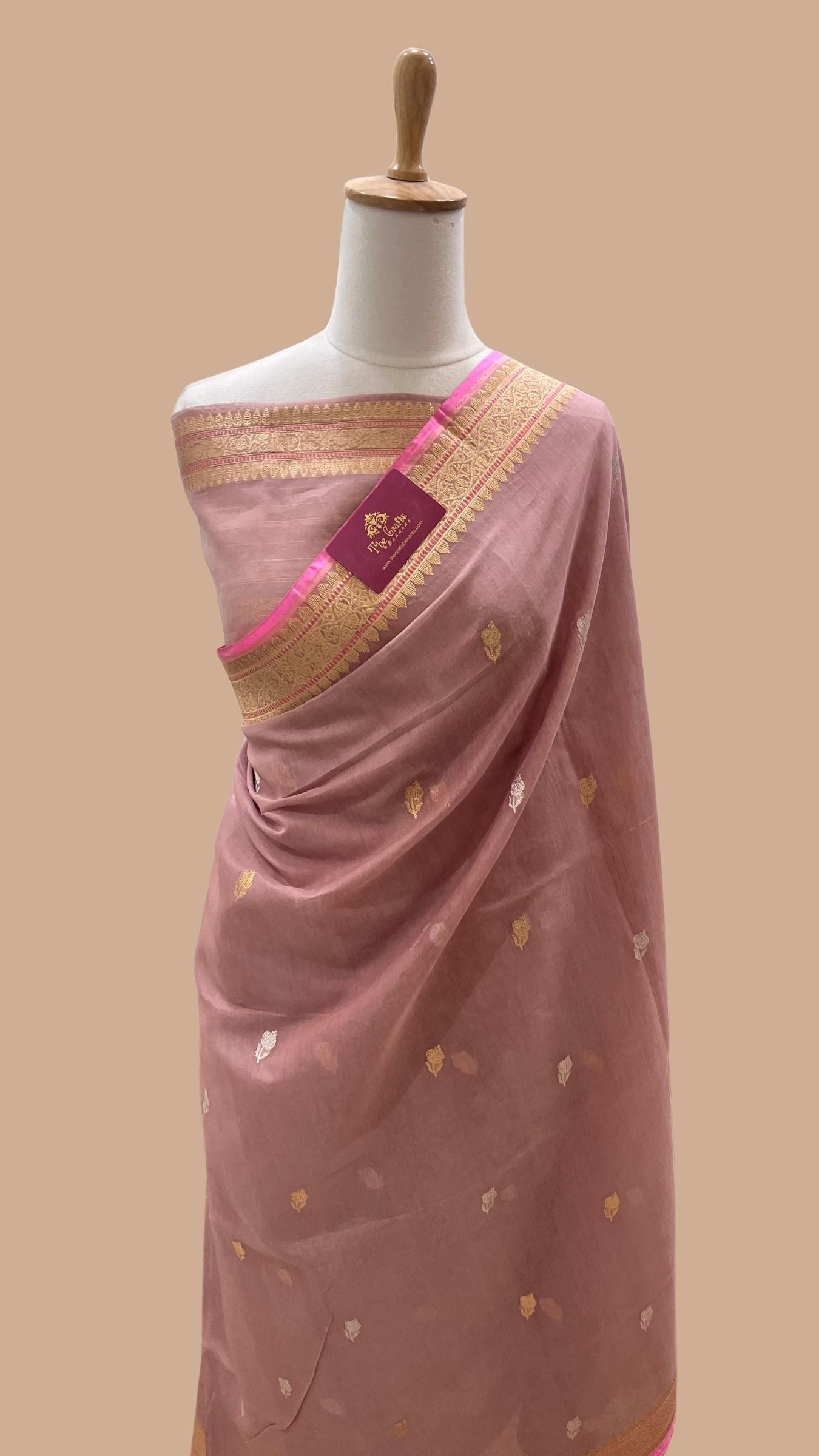 Pure Cotton Silk Handloom Banarasi Saree - with kadhua motifs