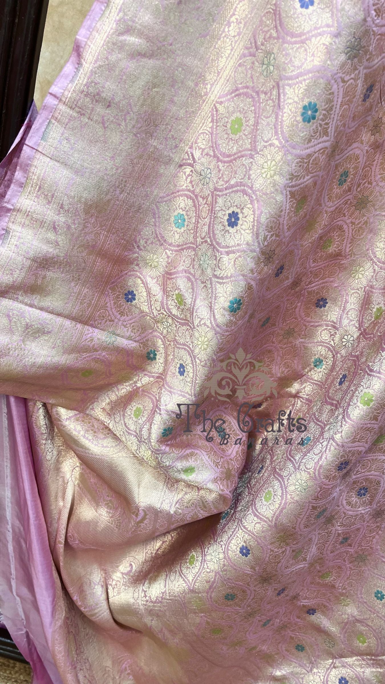 Pure Katan Silk Handloom Banarasi Saree - Tanchui Brocade Meena