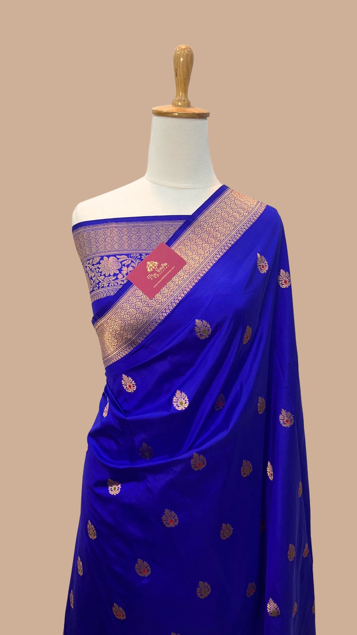 Pure Katan Silk Handloom Banarasi Saree - Kadhua Buti