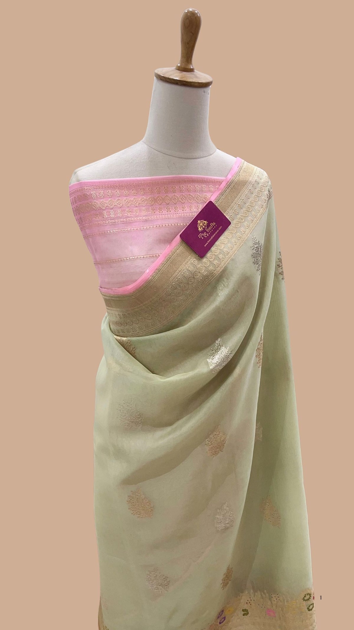 Pure Kora Silk Handloom Banarasi Saree - Kadhua Sona Rupa Buti with Meenakari Border
