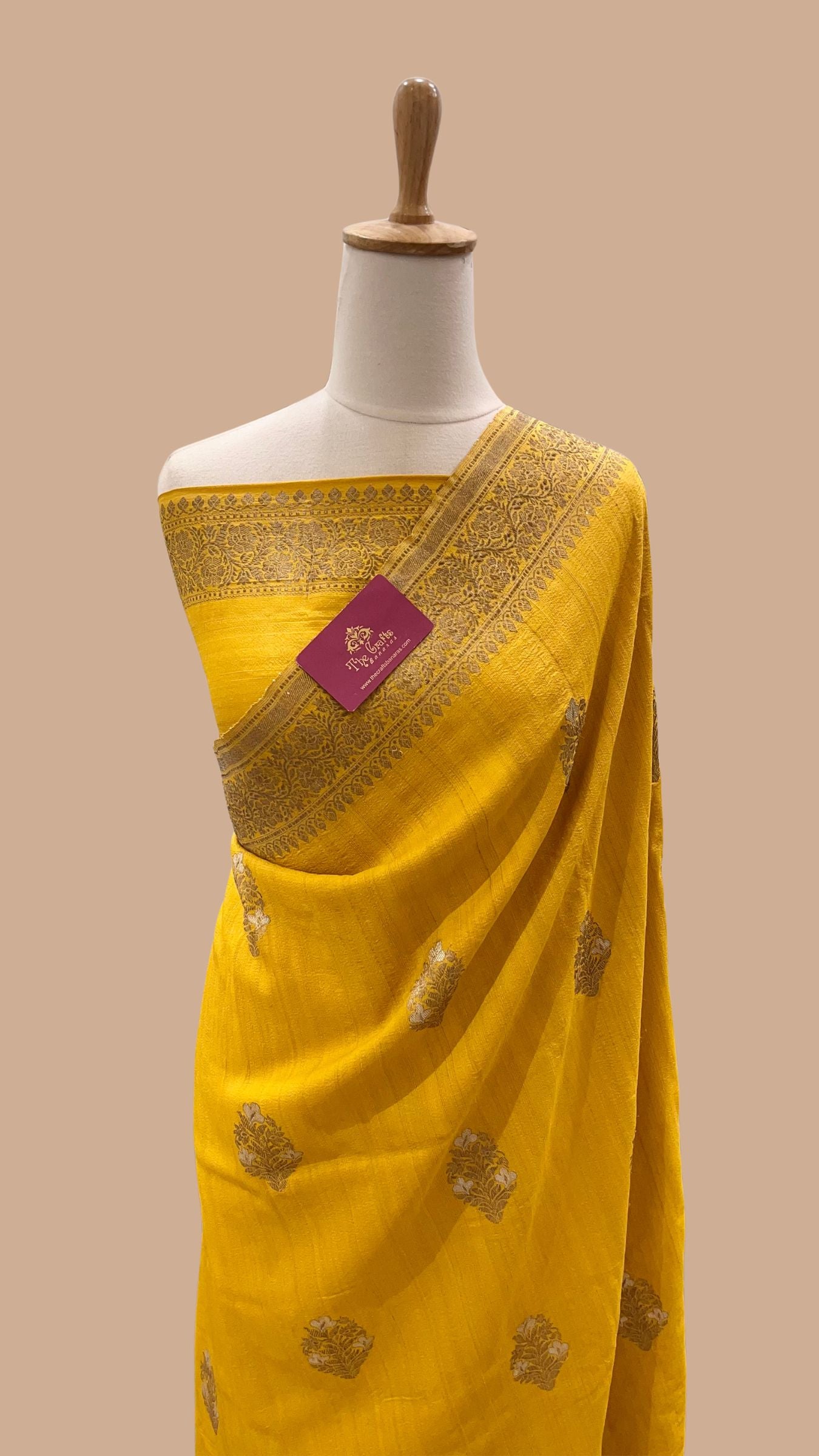 Tussar Georgette Handloom Banarasi Saree - with Sona Rupa Kadhua Motifs