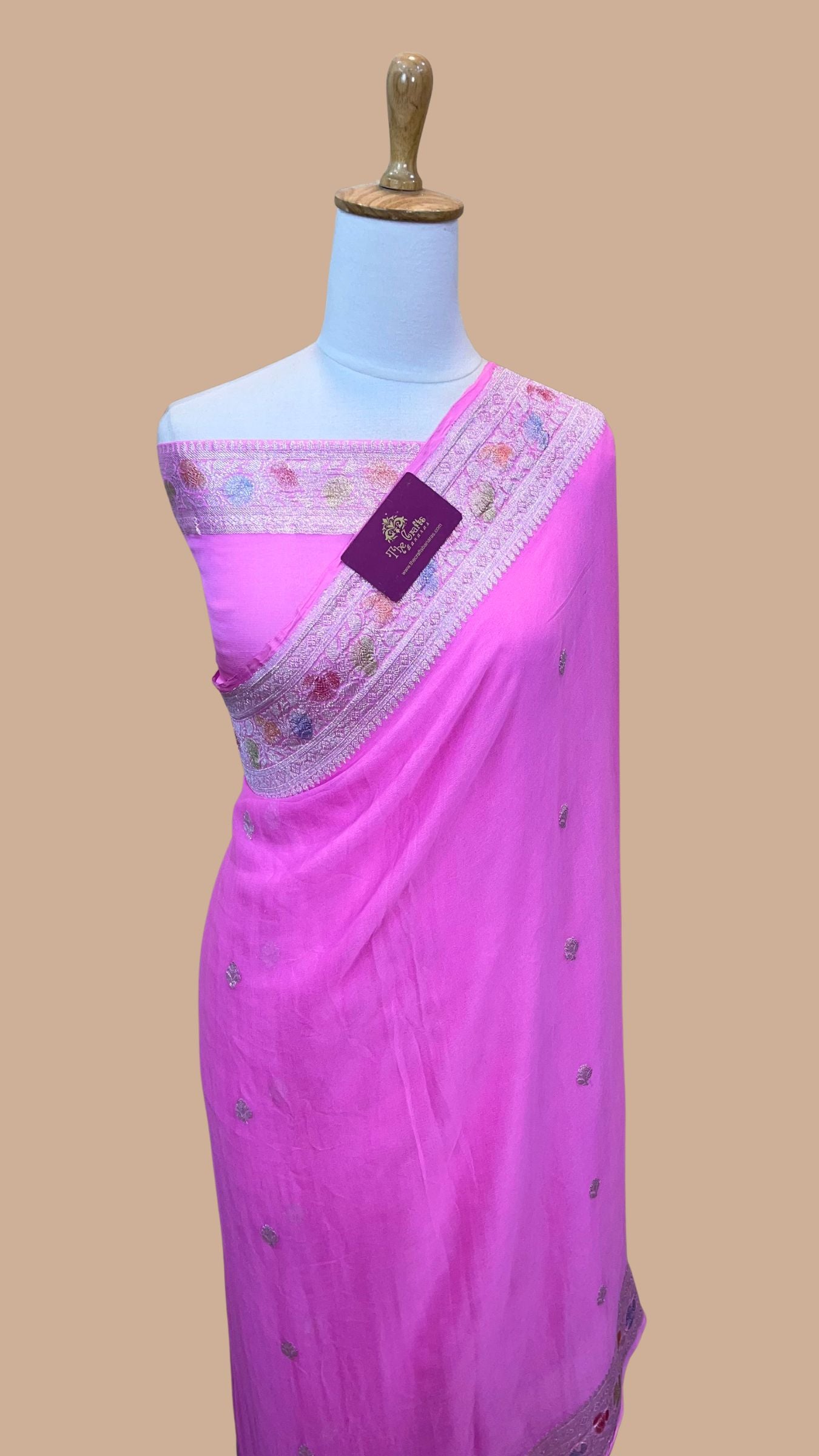 Pure Georgette Handloom Banarasi Saree - Silver Zari