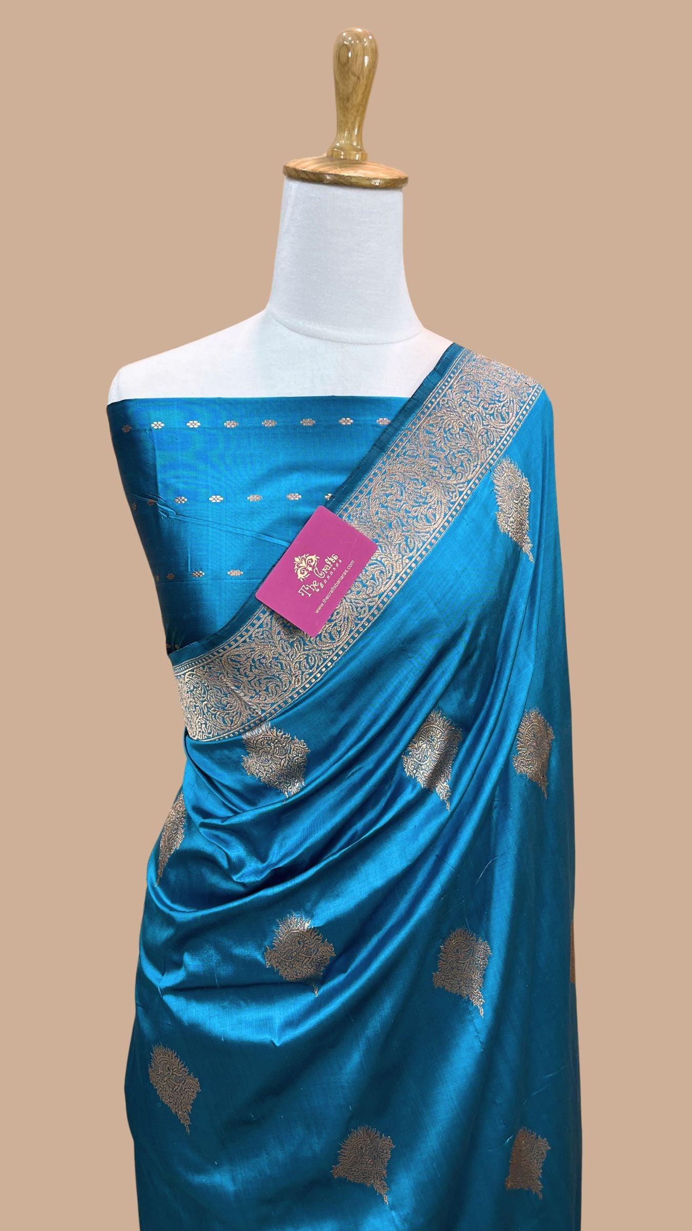 Pure Katan Silk Handloom Banarasi Saree - Jaal work