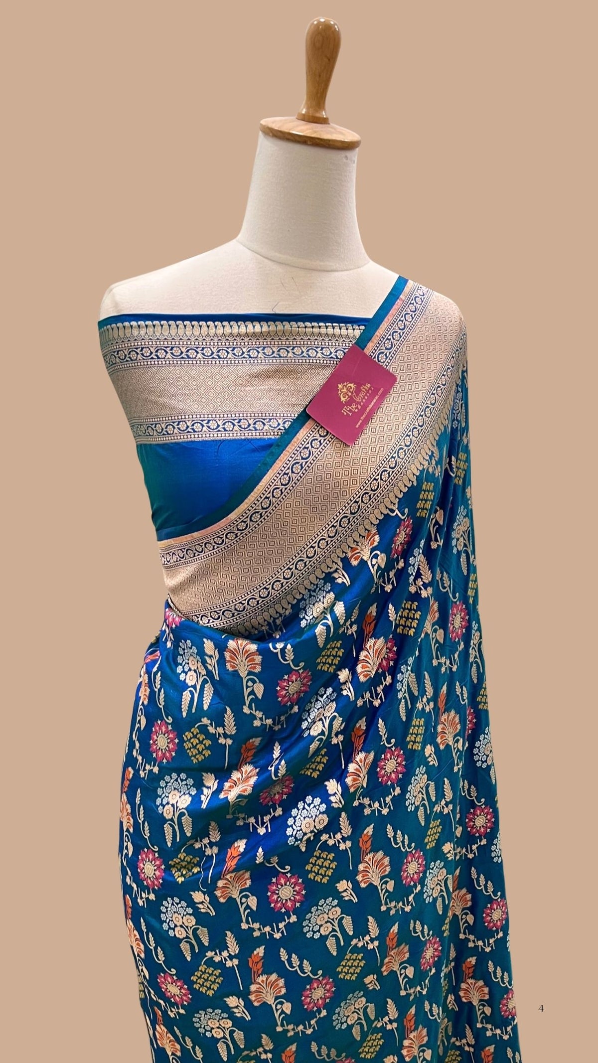 Pure Katan Silk Handloom Banarasi Saree - Jaal Work with Meenakari