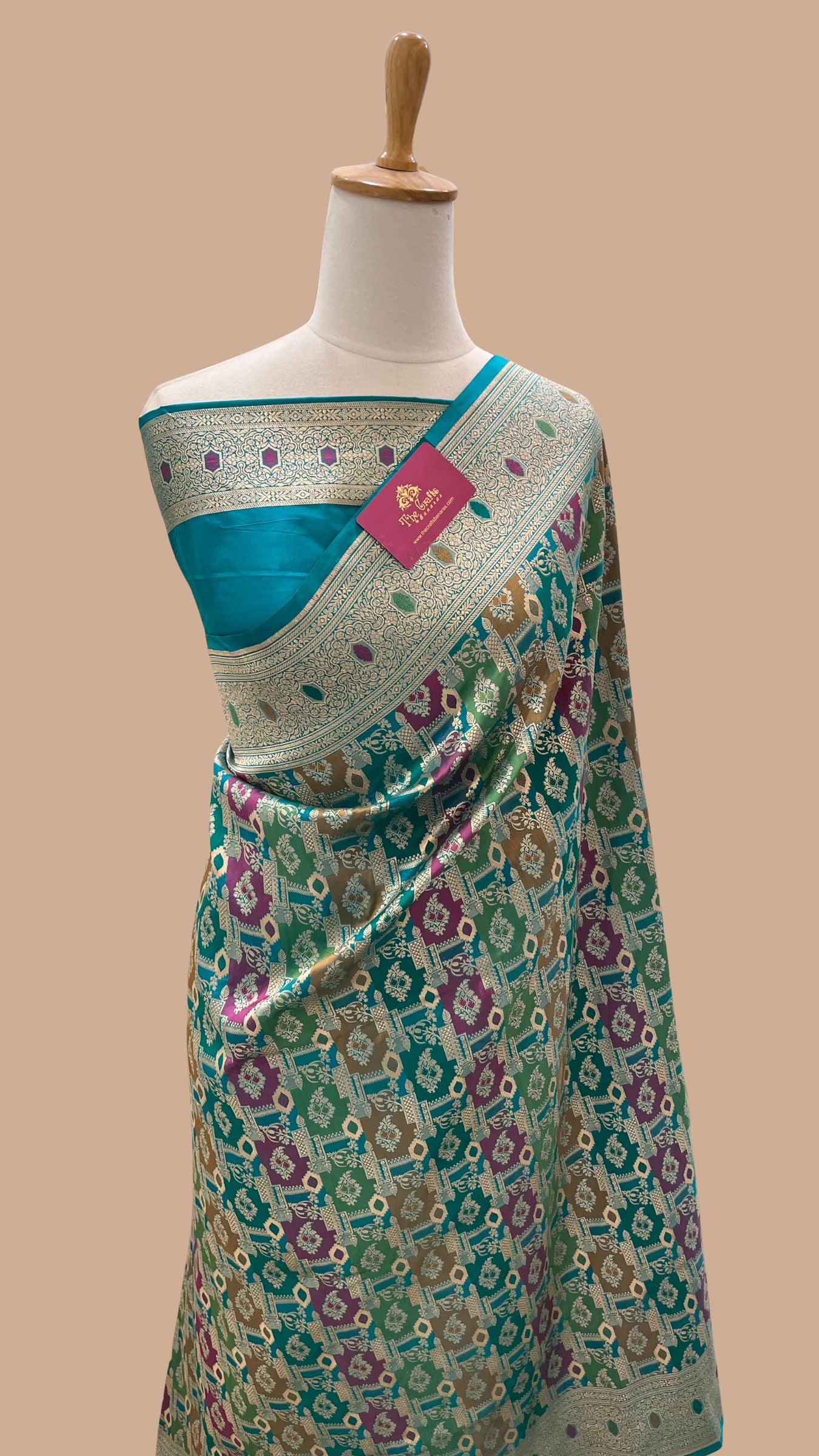 Rangkat Pure Katan Silk Handloom Banarasi Saree - Jaal with meenakari