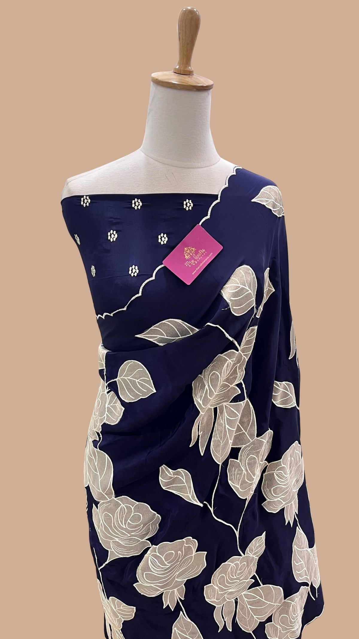 Pure Crepe Silk Banarasi Saree - Floral Appliqué Work