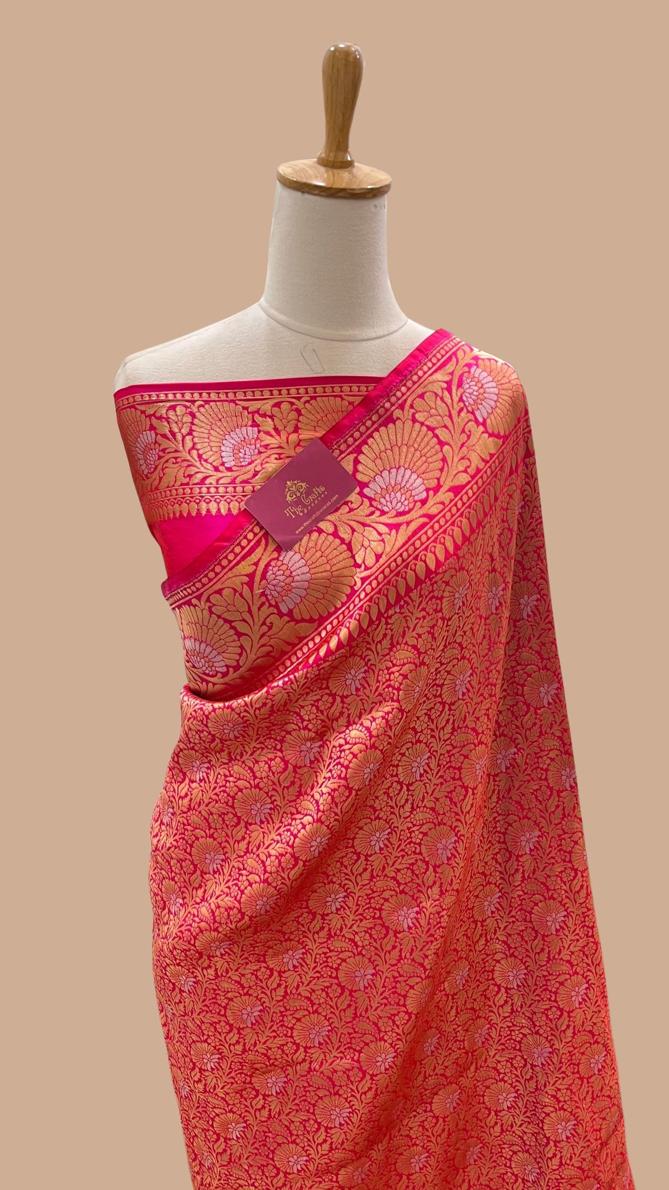 Pure Katan Silk Handloom Banarasi Saree - Tanchui Brocade Meena