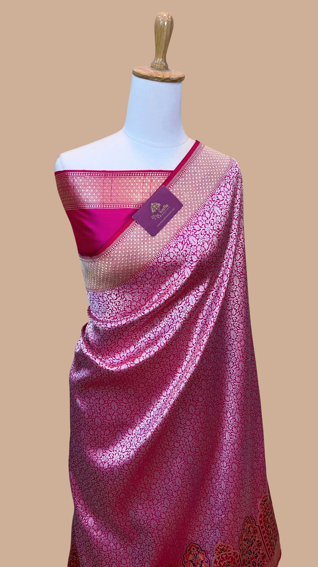 Pure Katan Silk Handloom Banarasi Saree - Kadhua Tanchui Brocade Meena