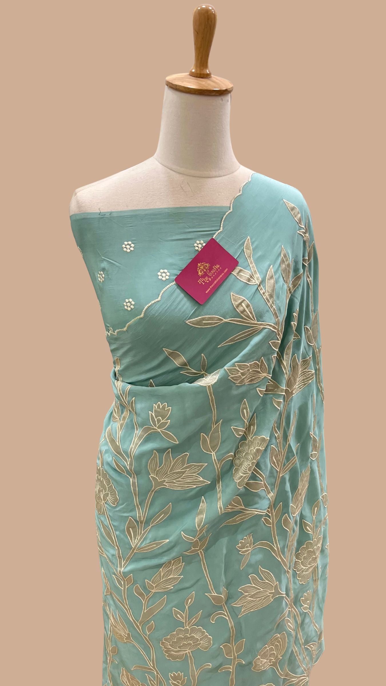 Pure Crepe Silk Banarasi Saree - Floral Appliqué Work