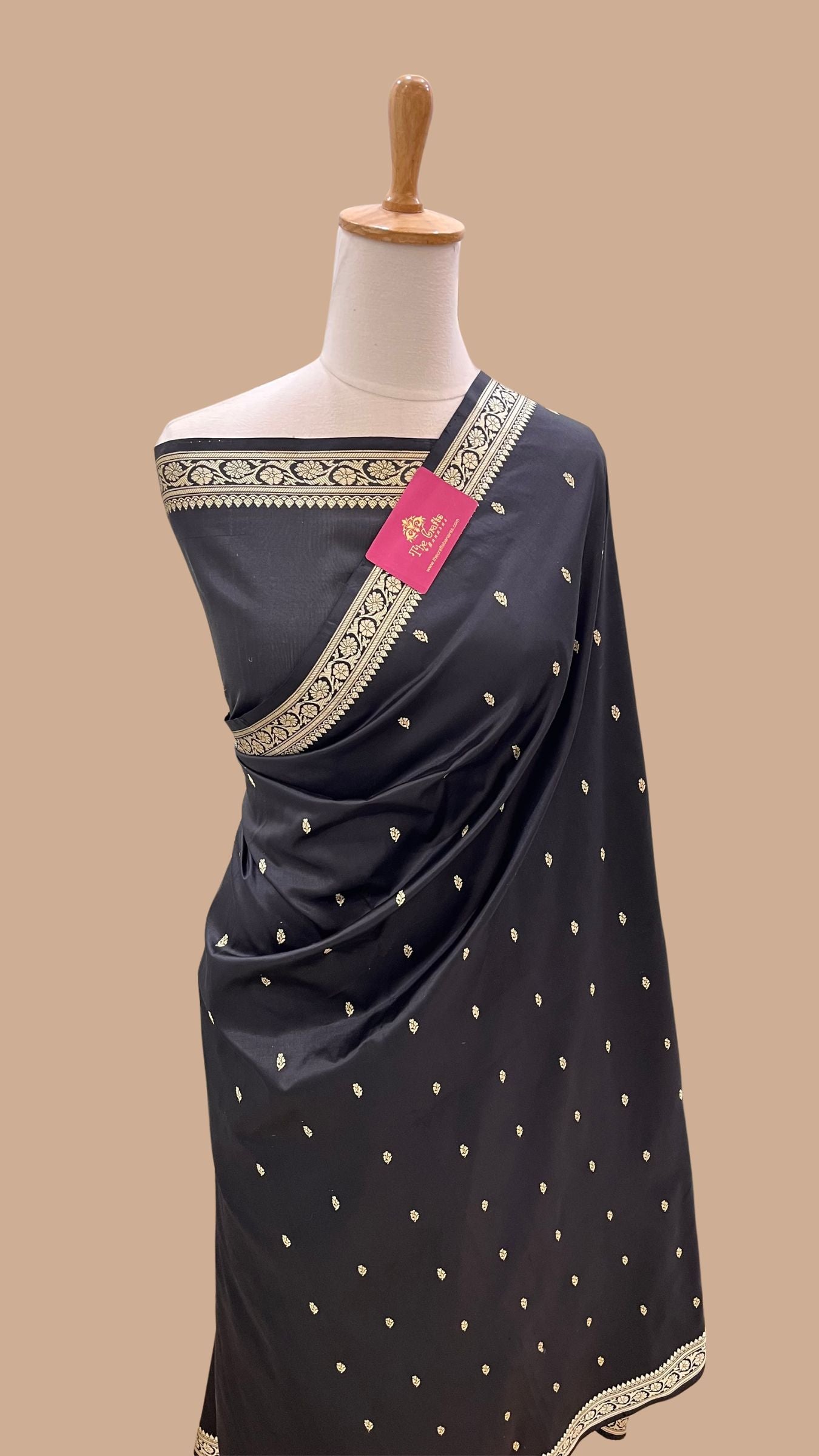 Pure Katan Silk Handloom Banarasi Saree - Resham Chunri Buti
