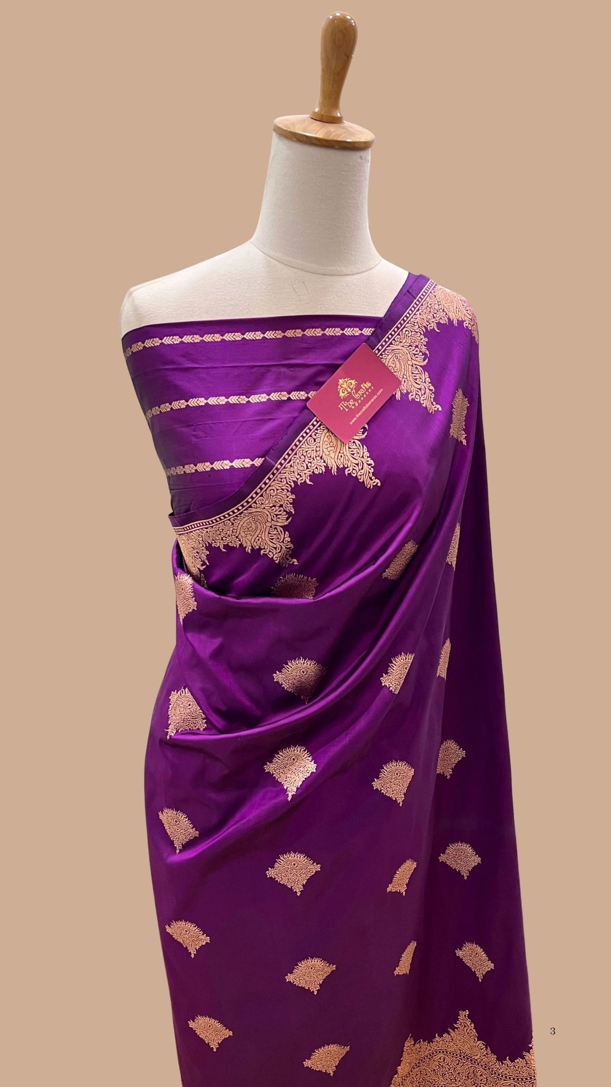 Pure Katan Silk Handloom Banarasi Saree - Kadhua work
