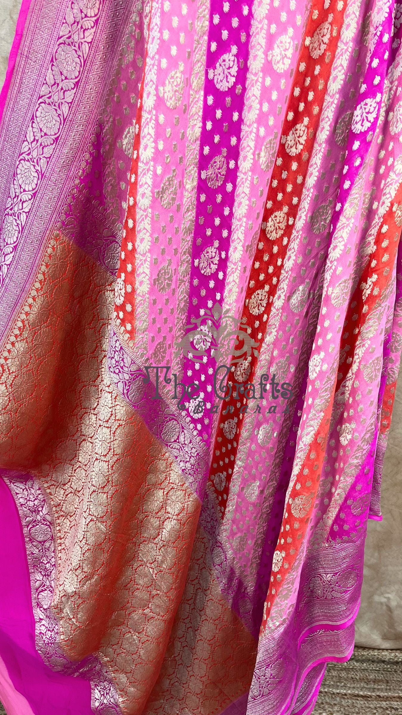 Khaddi Georgette Handloom Banarasi Saree - Water Zari