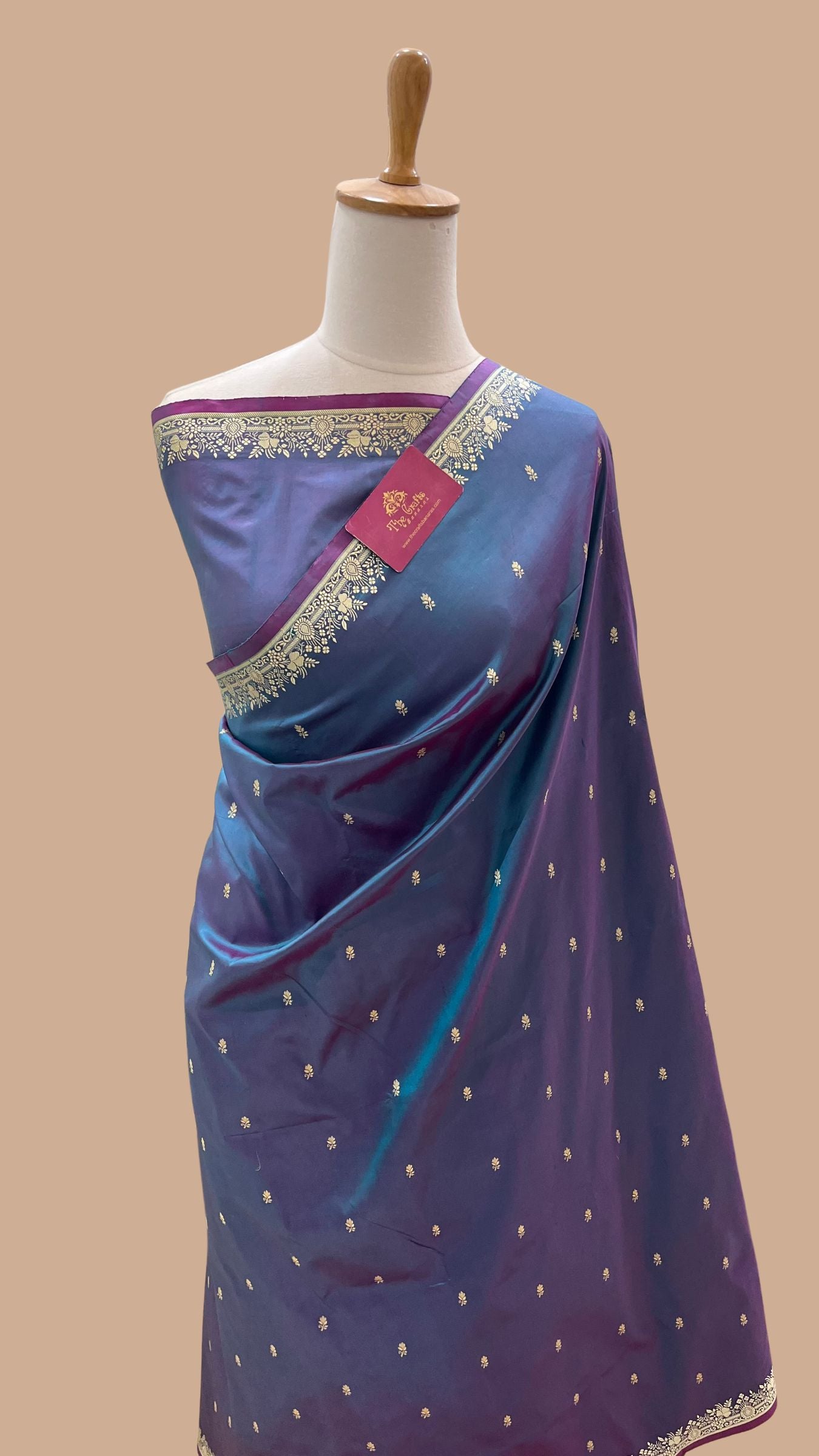 Pure Katan Silk Handloom Banarasi Saree - Resham Chunri Buti