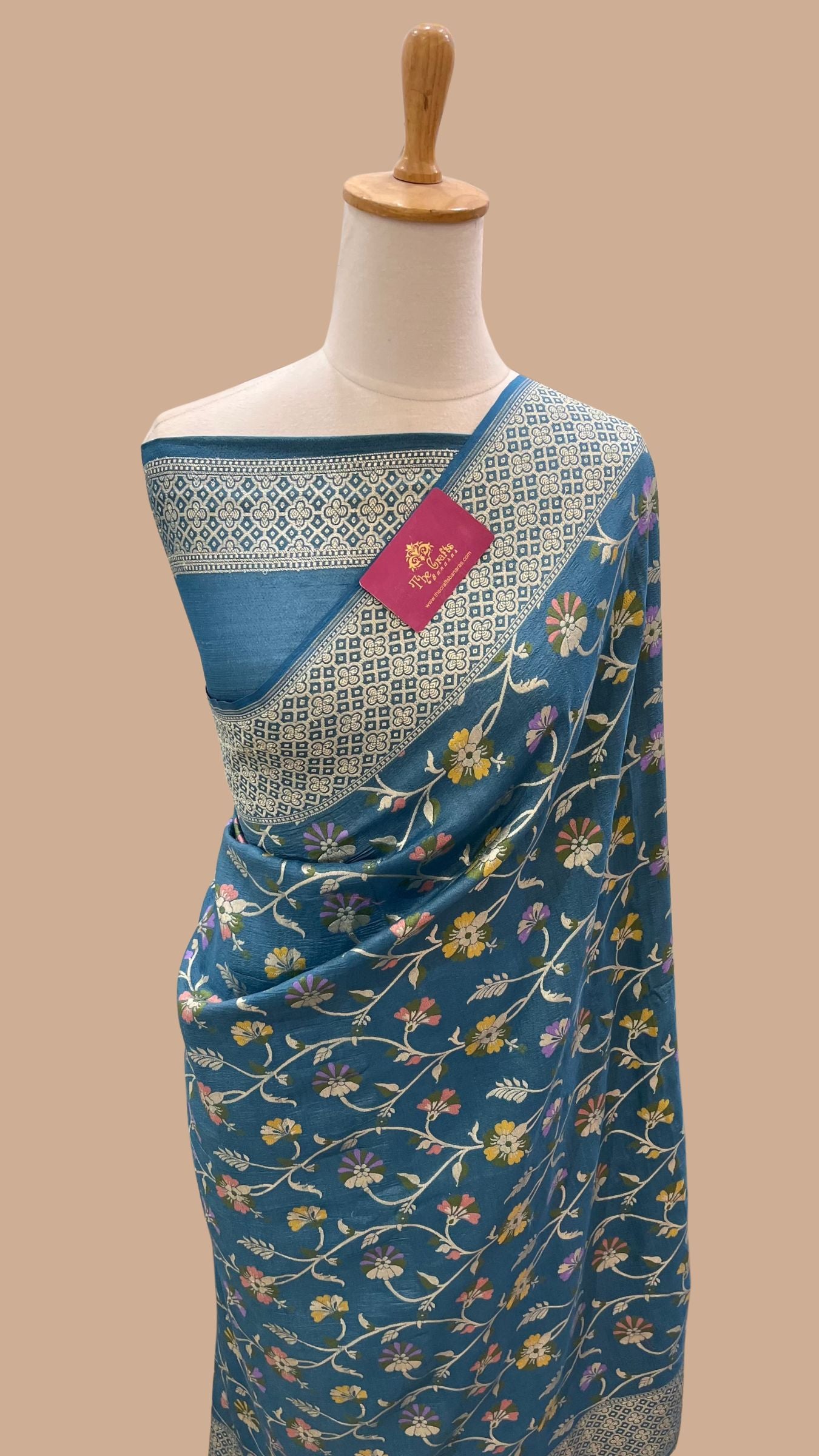 Tussar Georgette Handloom Banarasi Saree - Meenakari