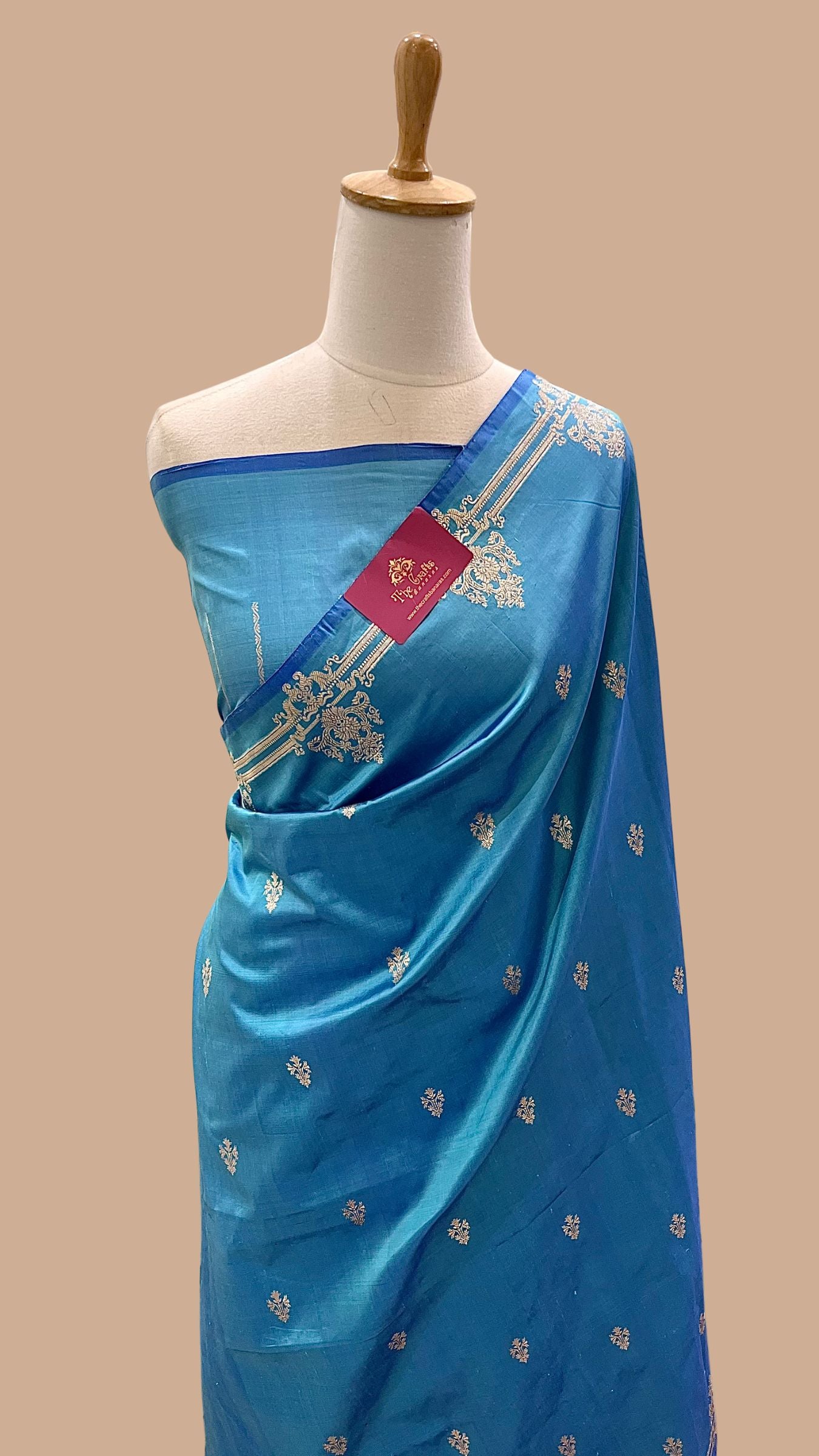Pure Katan Silk Handloom Banarasi Saree - Kadhua Motifs