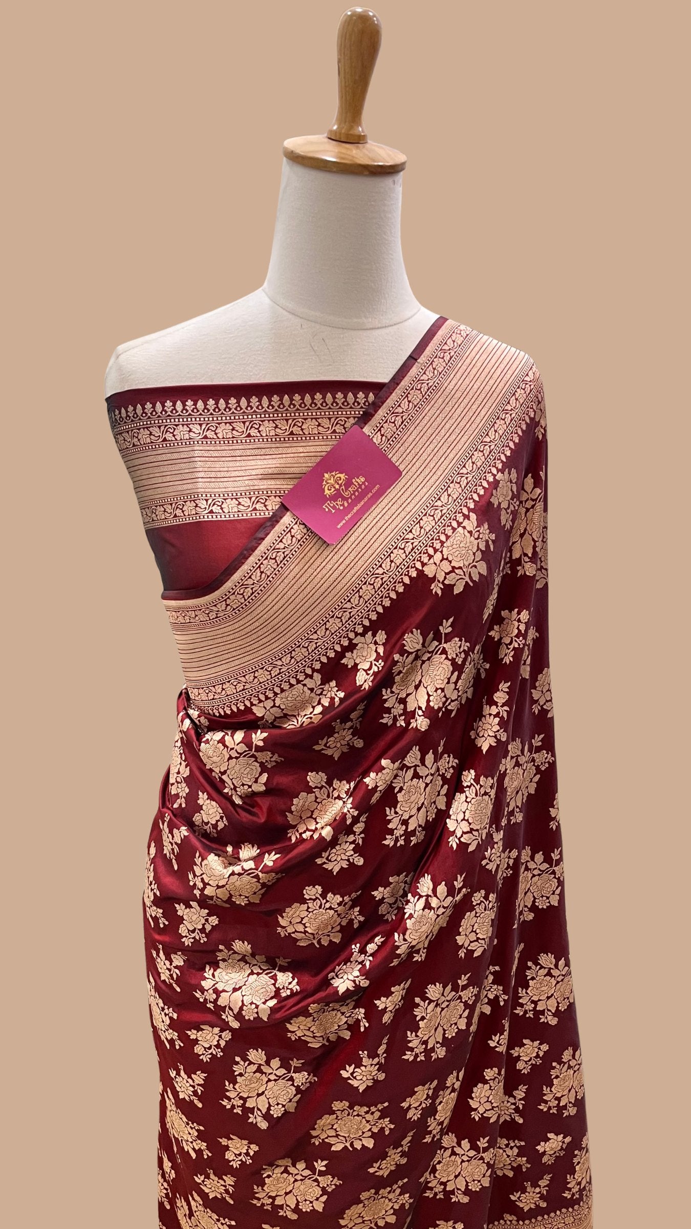 Pure Katan Silk Handloom Banarasi Saree - Jaal work