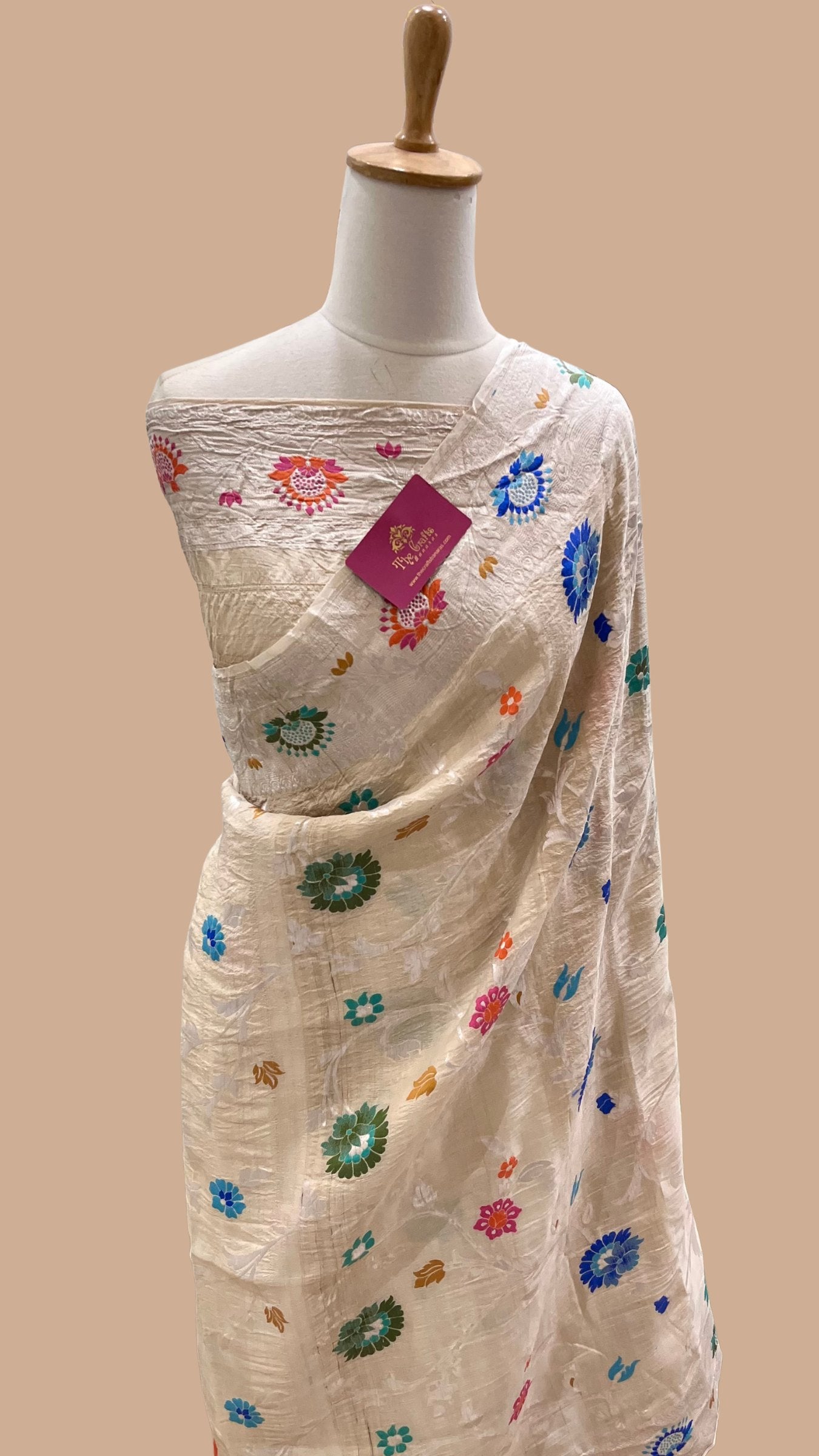 Tussar Georgette Handloom Banarasi Saree - Jaal with Meenakari
