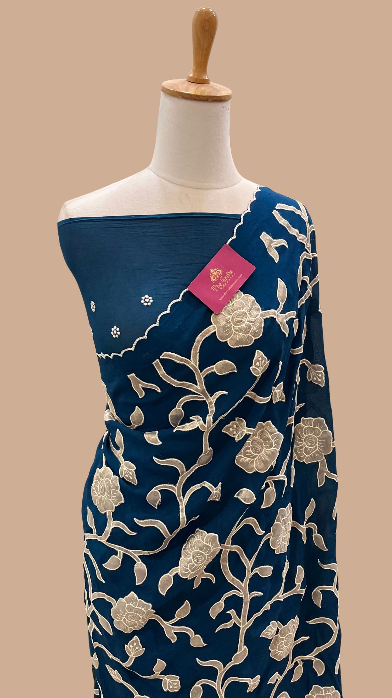 Pure Crepe Silk Banarasi Saree - Floral Appliqué Work