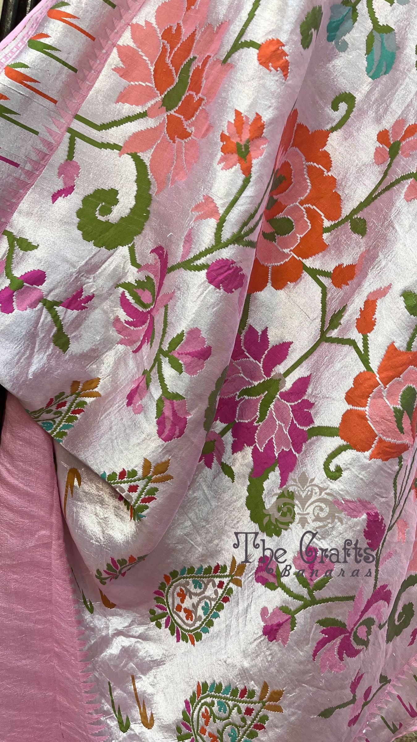 Pure Tussar Georgette Handloom Banarasi Saree - Brocade
