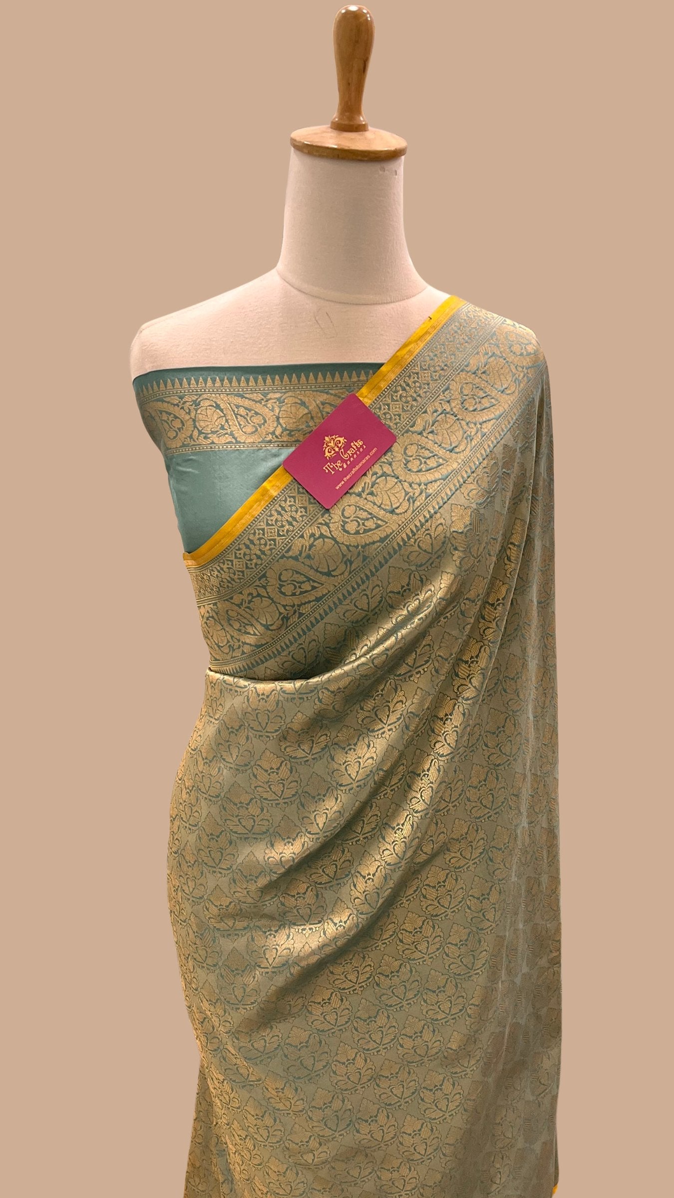Pure Katan Silk Handloom Banarasi Saree - Tanchui Brocade