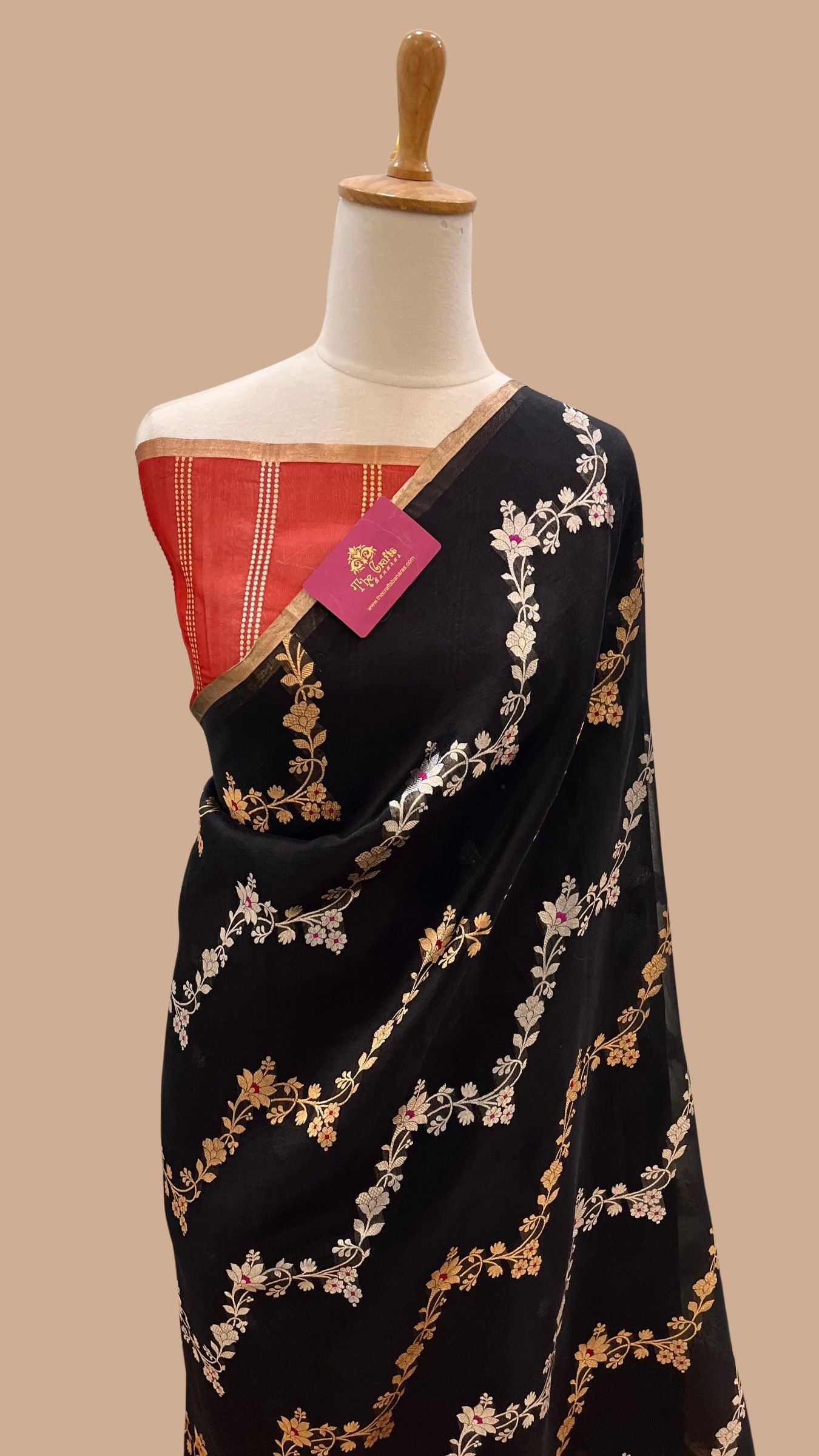 Pure Kora Silk Handloom Banarasi Saree - Kadhua Stripes