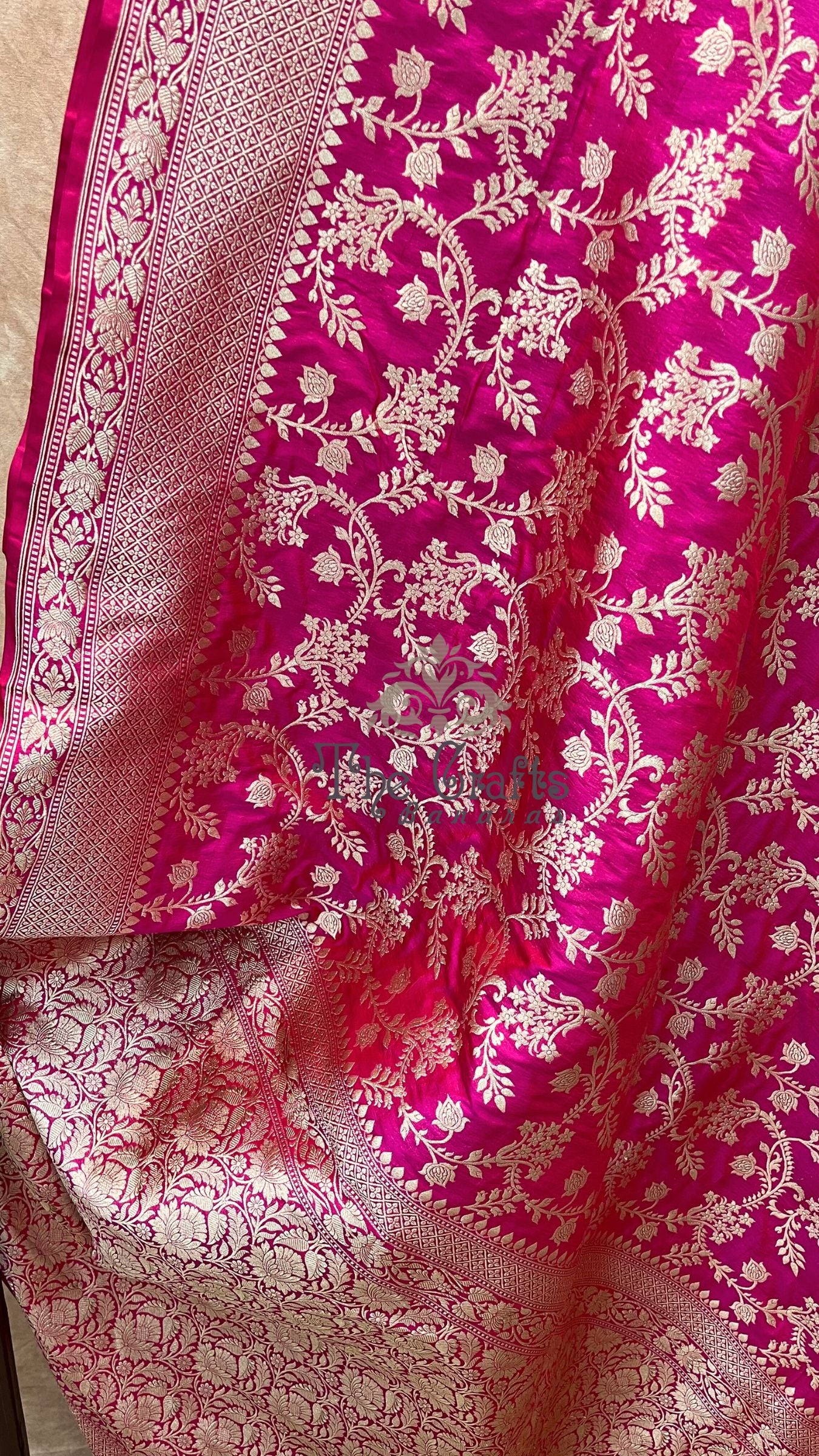 Pure Katan Silk Handloom Banarasi Saree - Jaal work