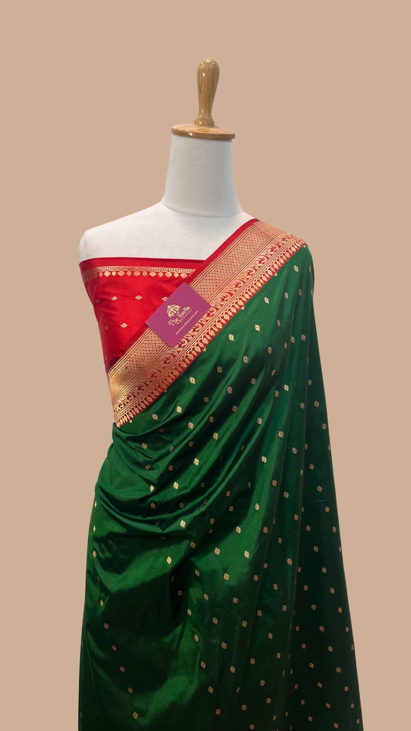 Pure Katan Silk Handloom Banarasi Saree - Kadhua Buti